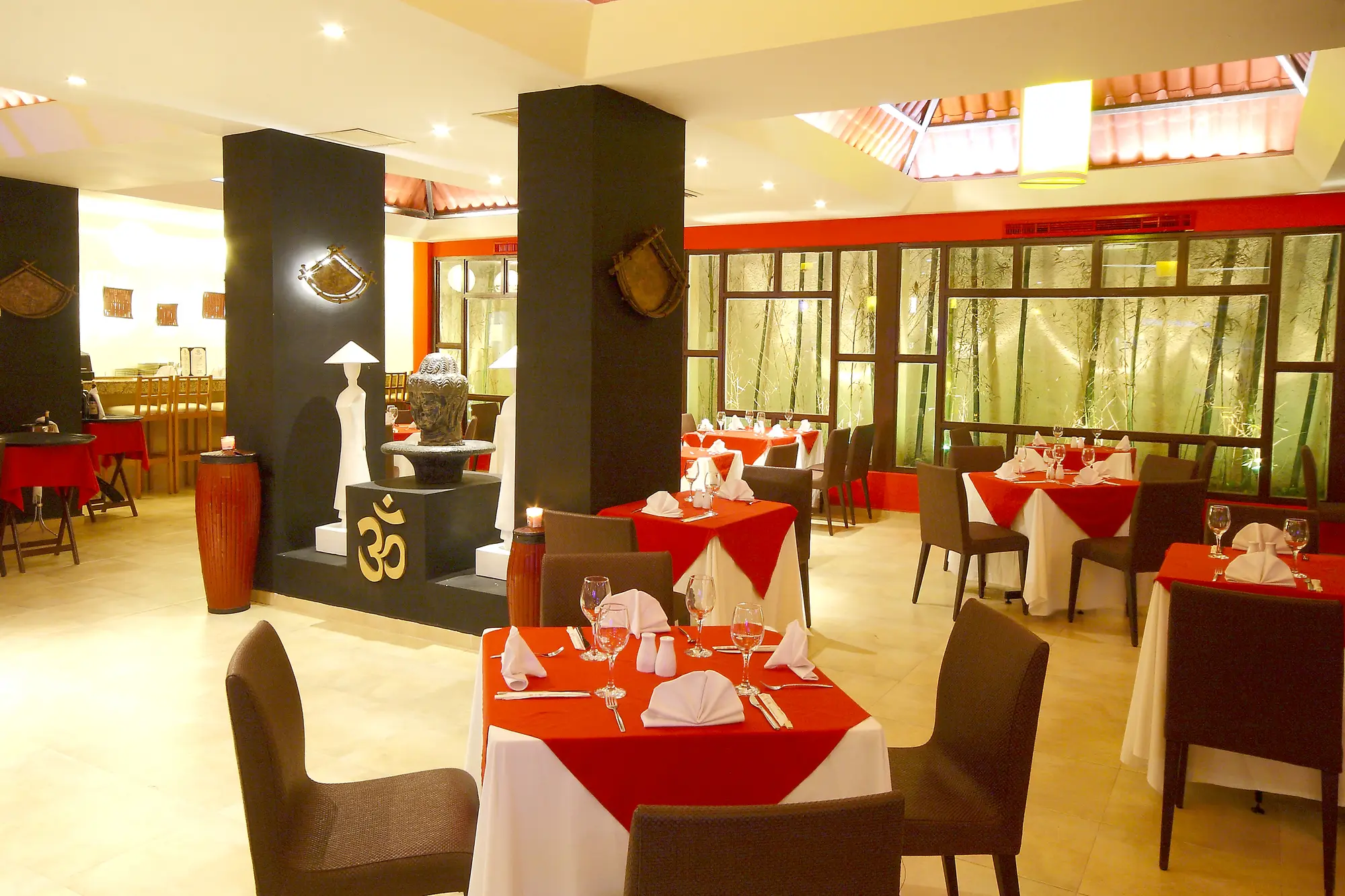 Golden Parnassus Resort- Adults Only All Inclusive, Restaurant