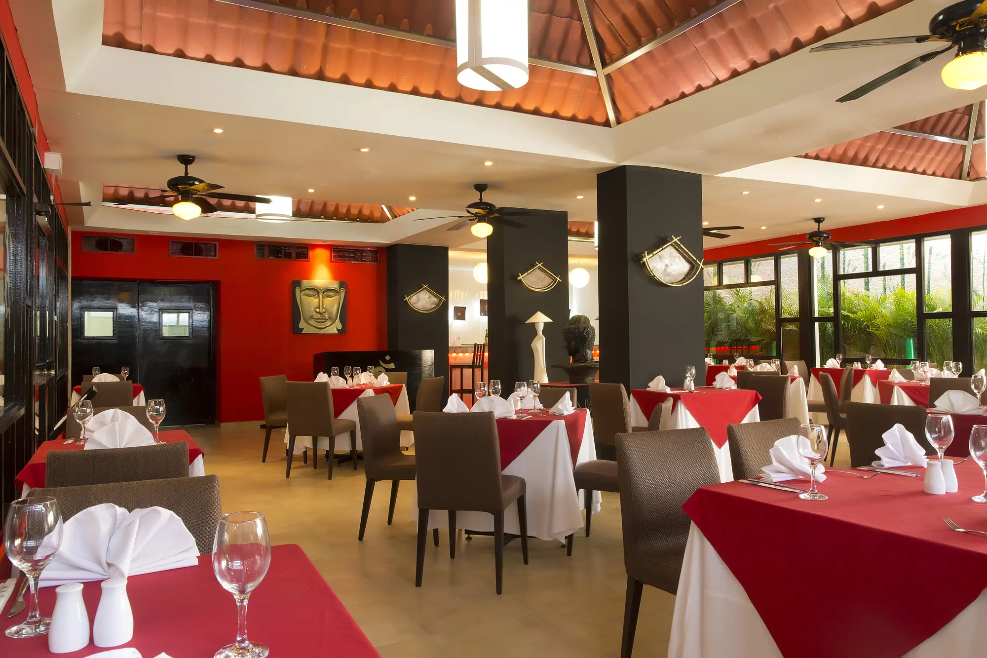 Golden Parnassus Resort- Adults Only All Inclusive, Restaurant