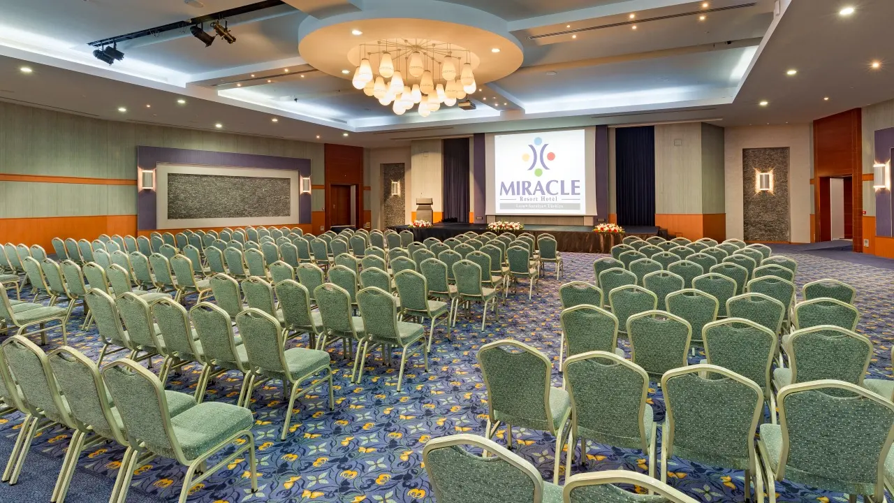 Miracle Resort, Conferences