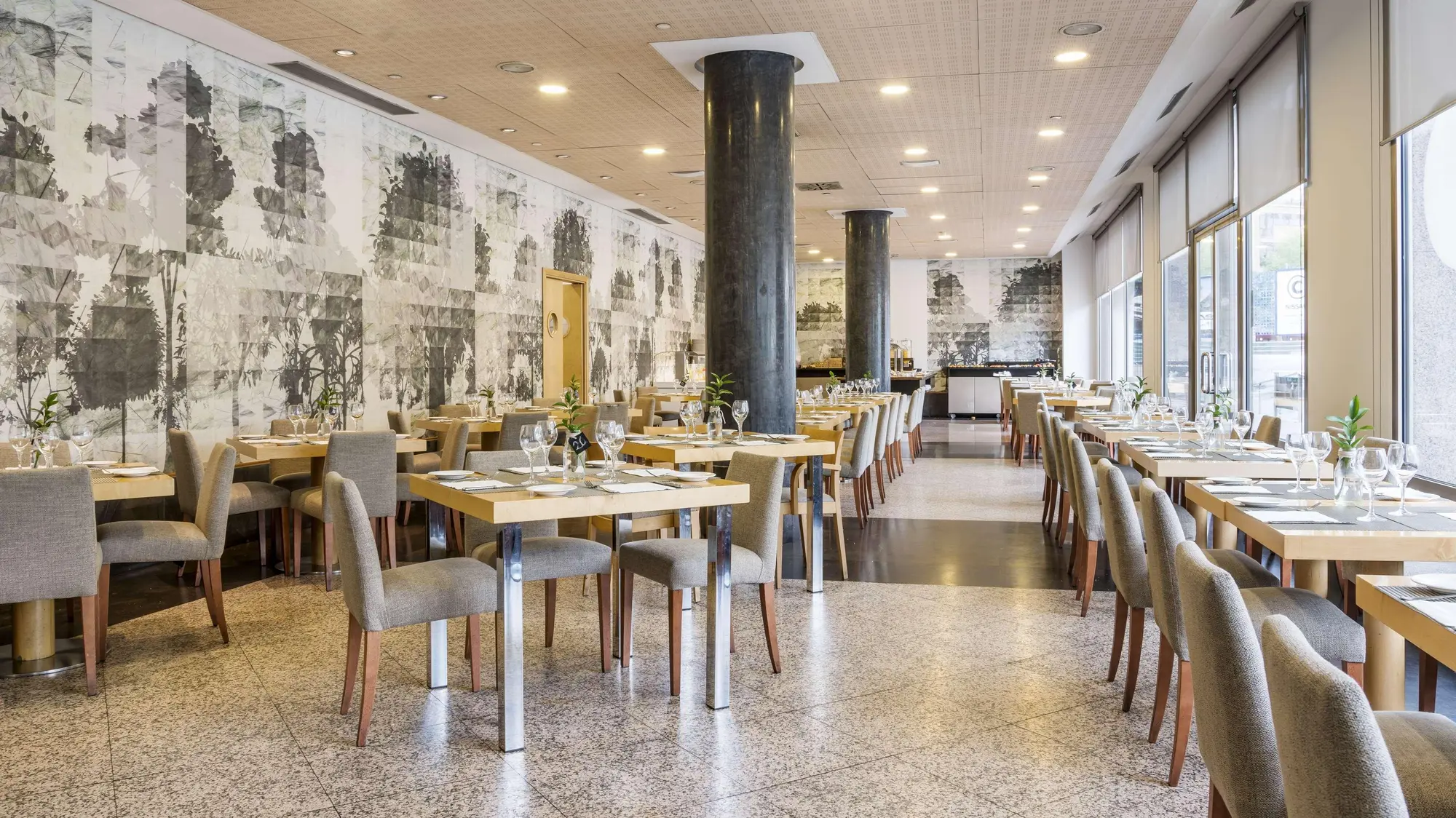 Ilunion Alcala Norte, Restaurant