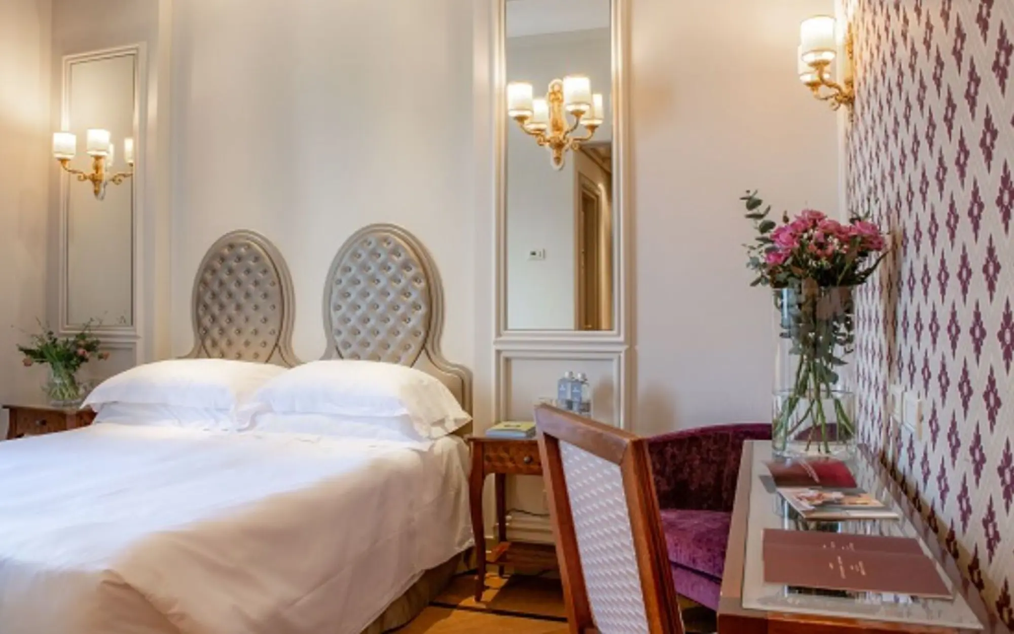 Villa Flori, Room