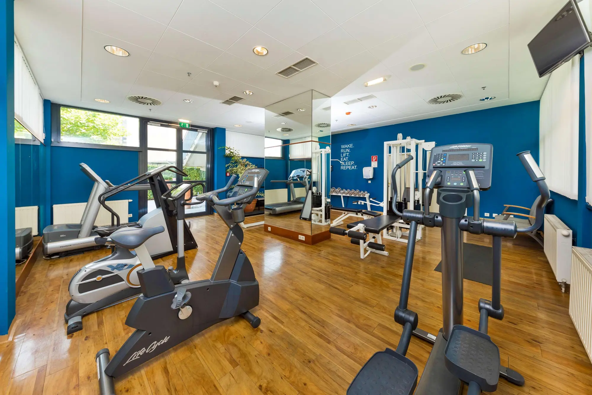 Ramada By Wyndham Graz, Sports and Entertainment