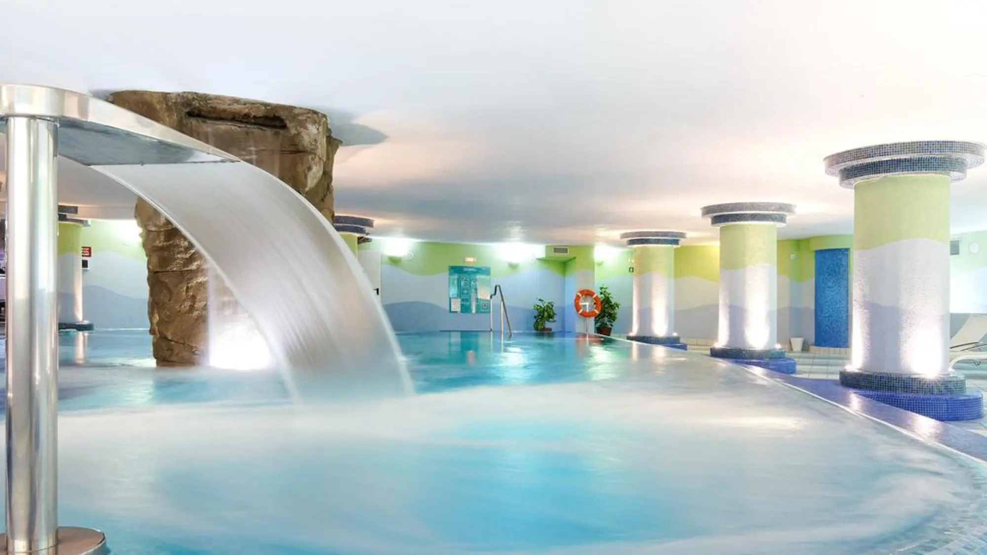 Bull Escorial & Spa, Pool
