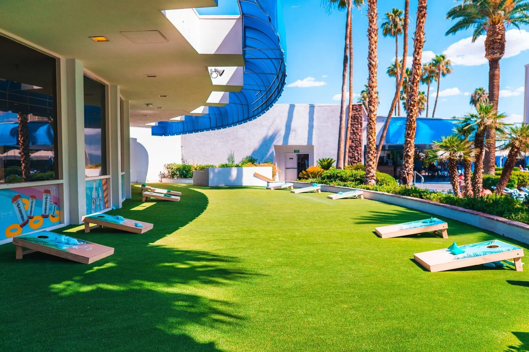 Horseshoe Las Vegas, Pool