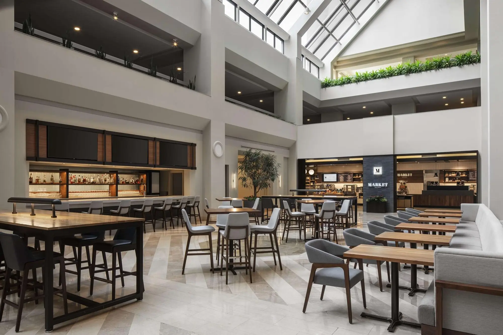 Hyatt Regency Orlando, Lobby