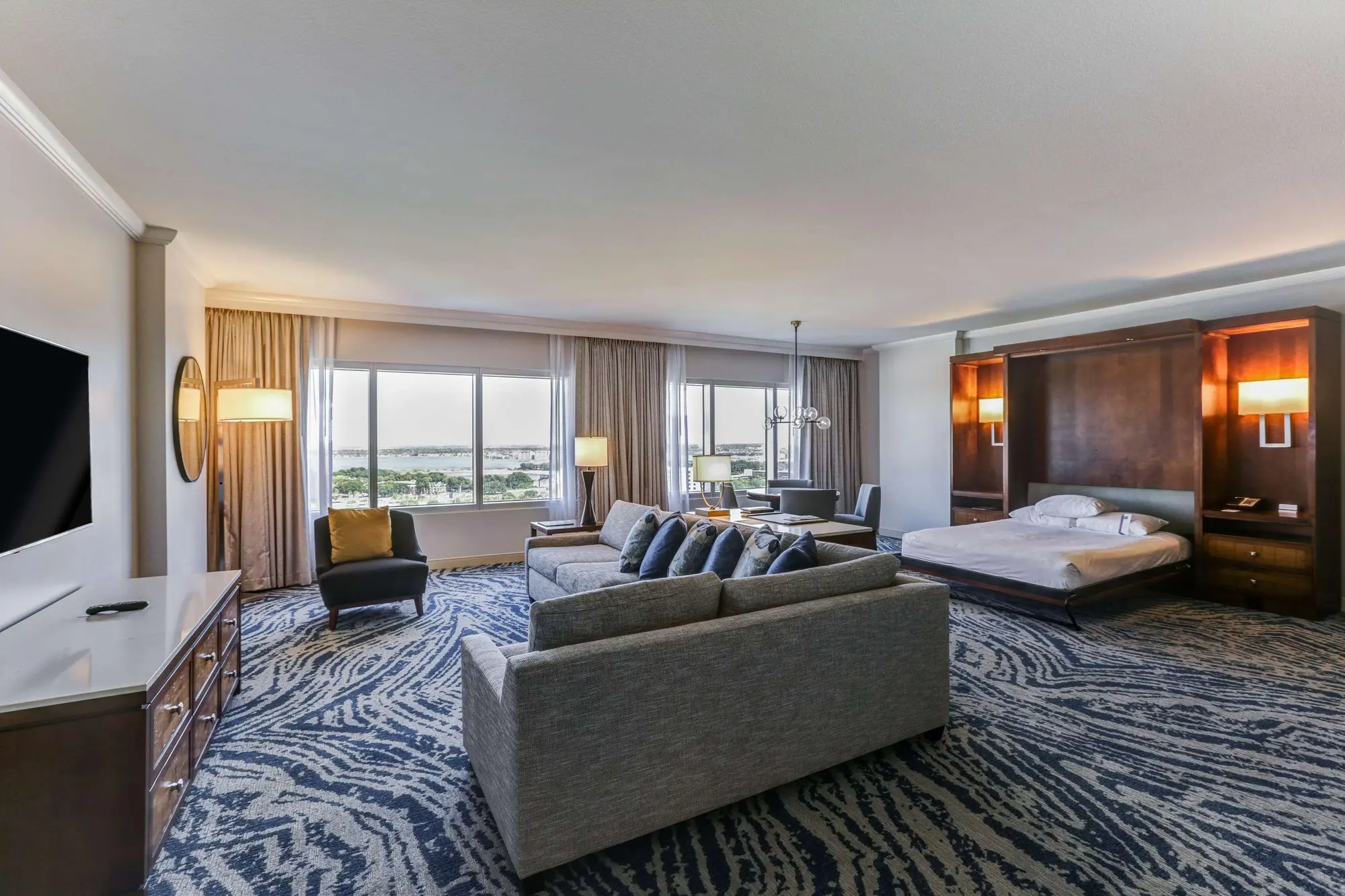 Hyatt Regency Orlando, Room