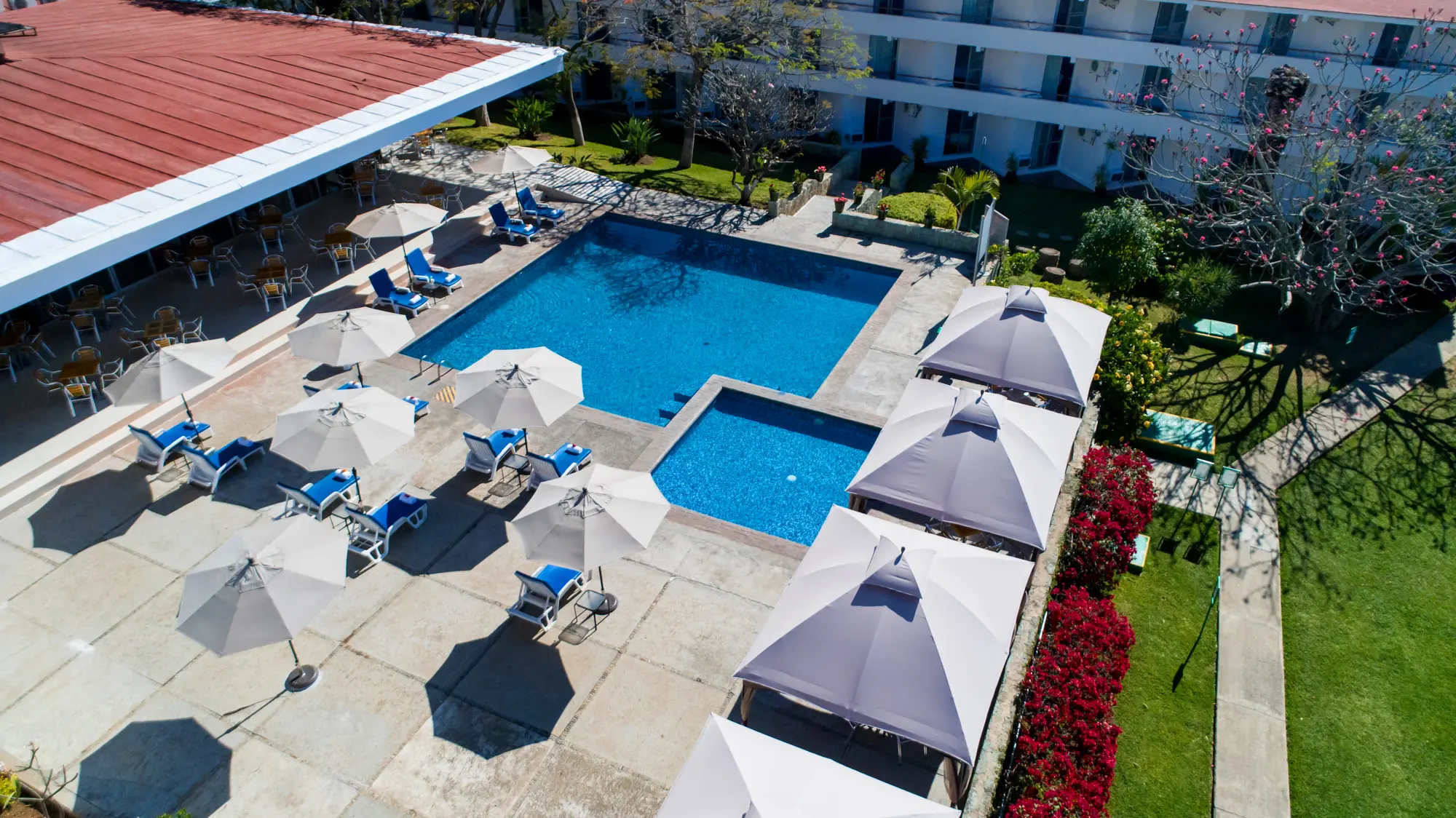 Misión Oaxaca, Pool