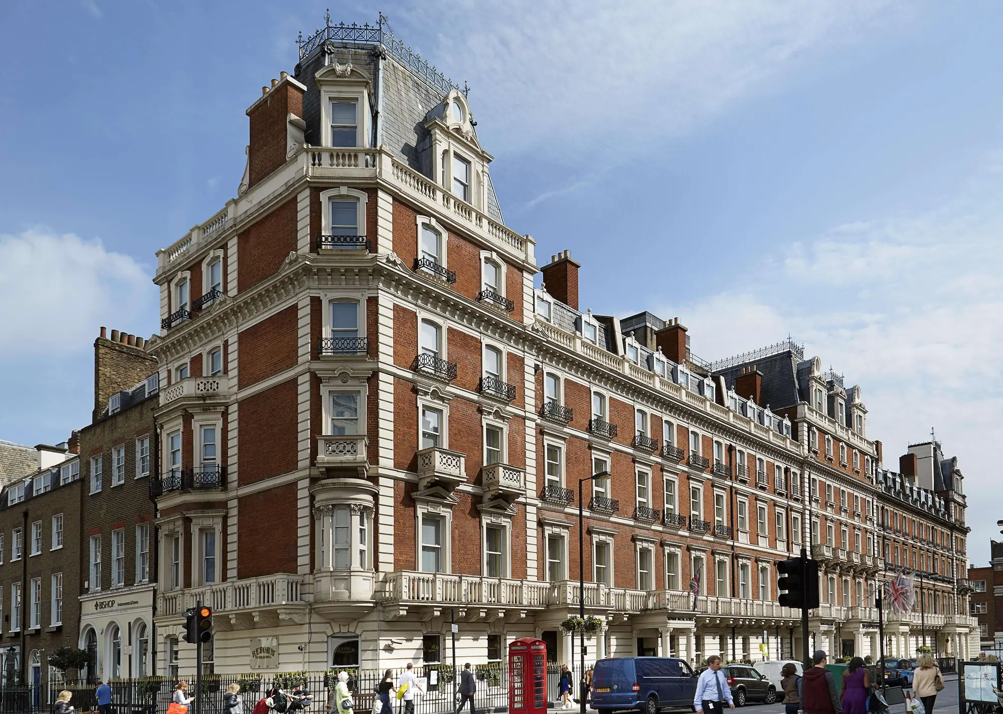 The Mandeville Hotel, General view