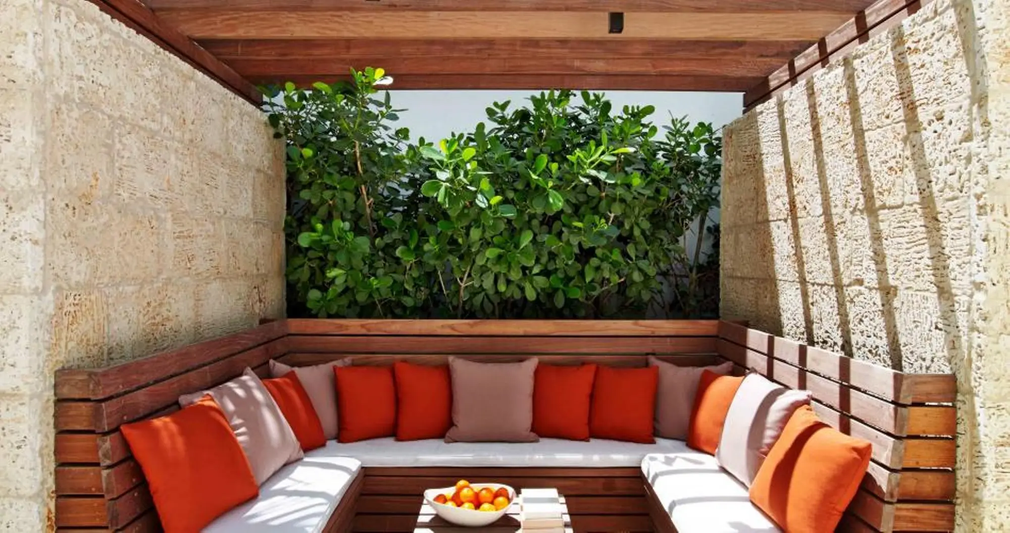 Royal Palm South Beach Miami, Tribute Portfolio, Terrace