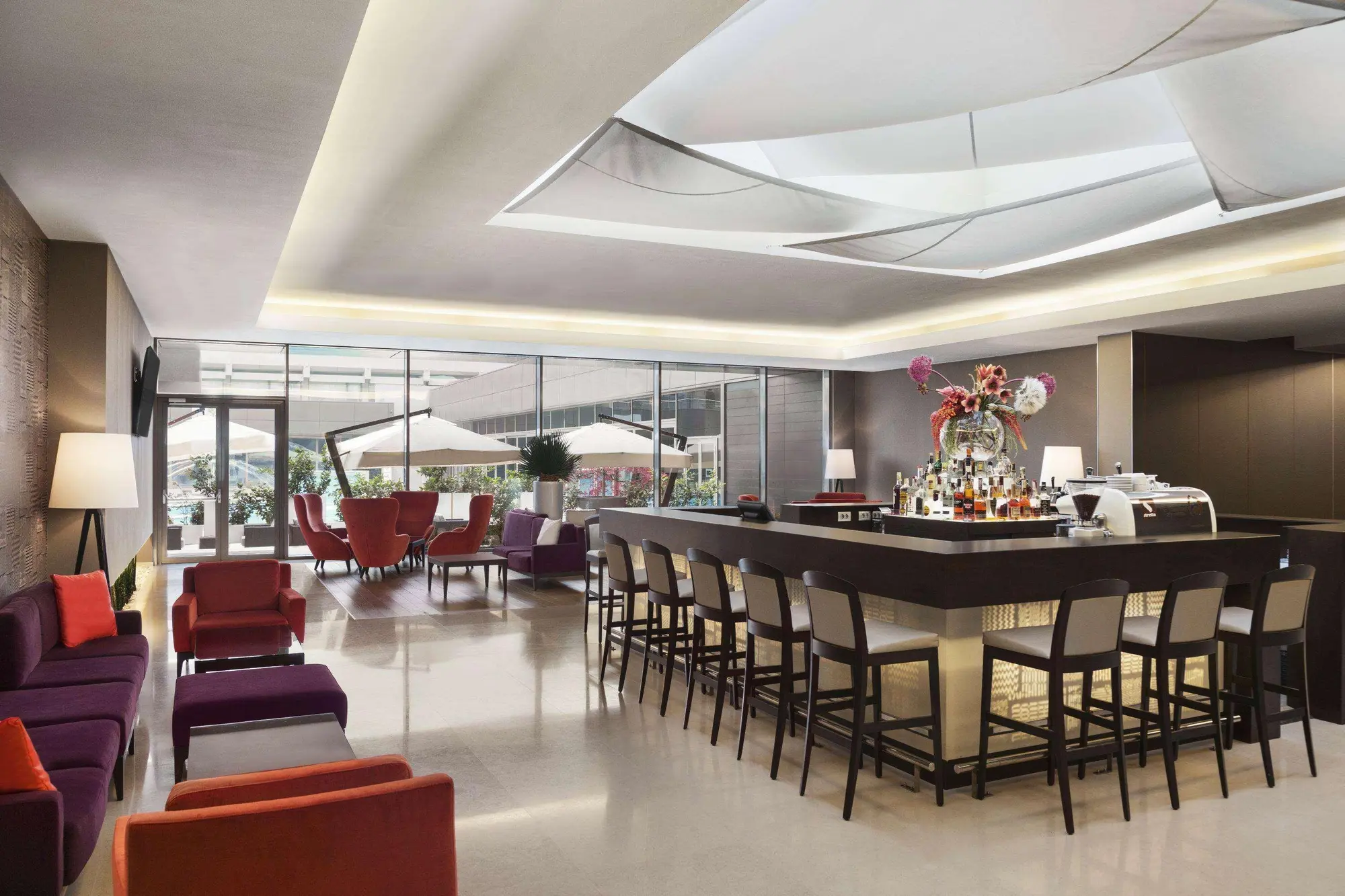 Ramada By Wyndham Bucharest Parc, Bar