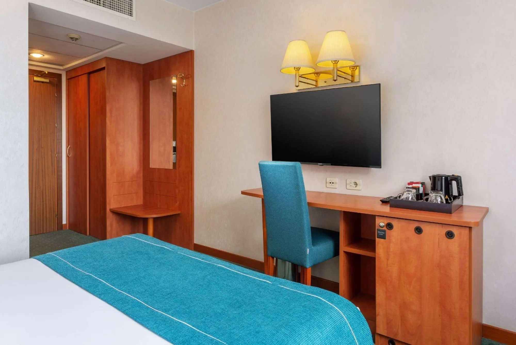 Ramada By Wyndham Bucharest Parc, Room