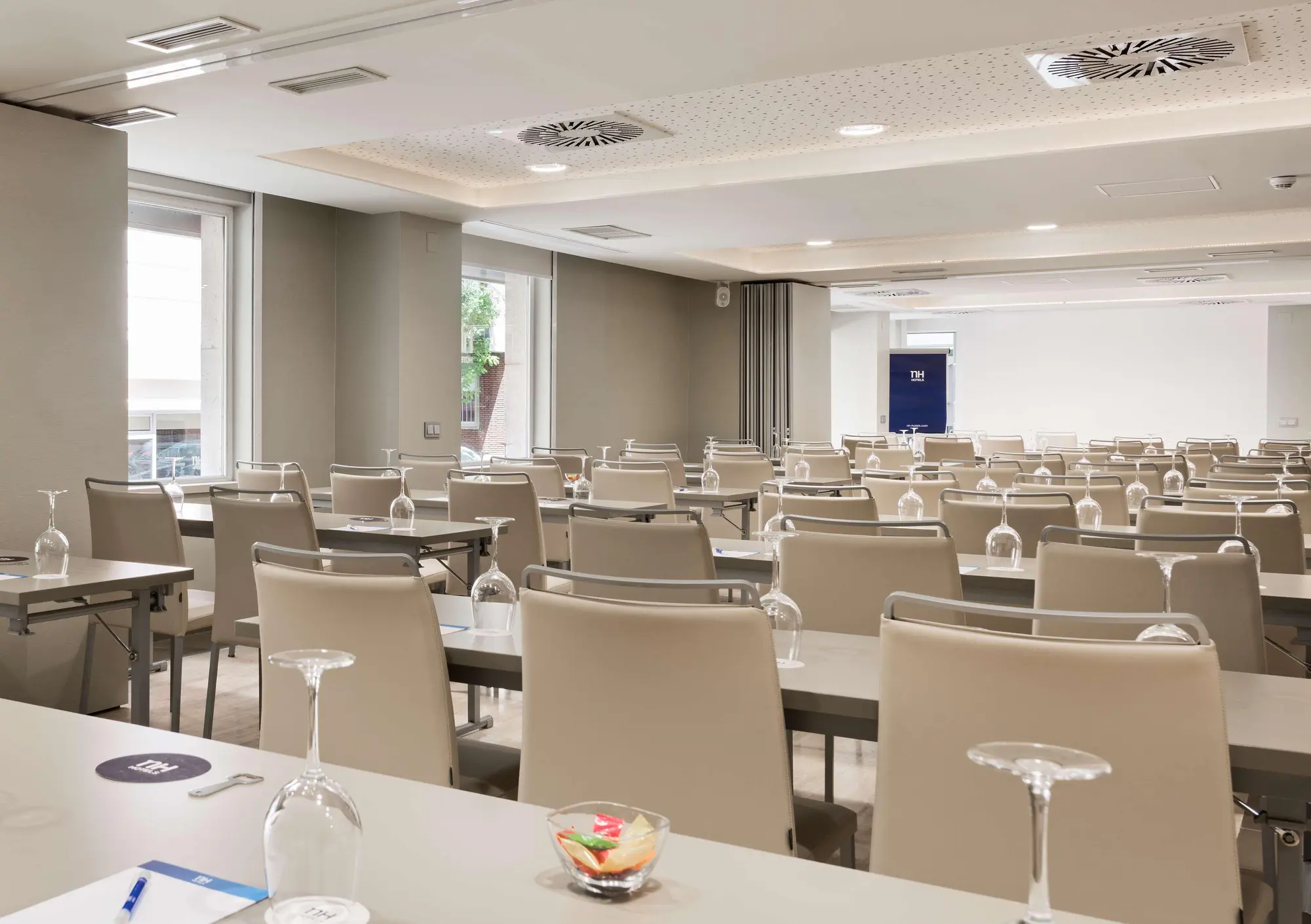 NH Madrid Zurbano, Conferences