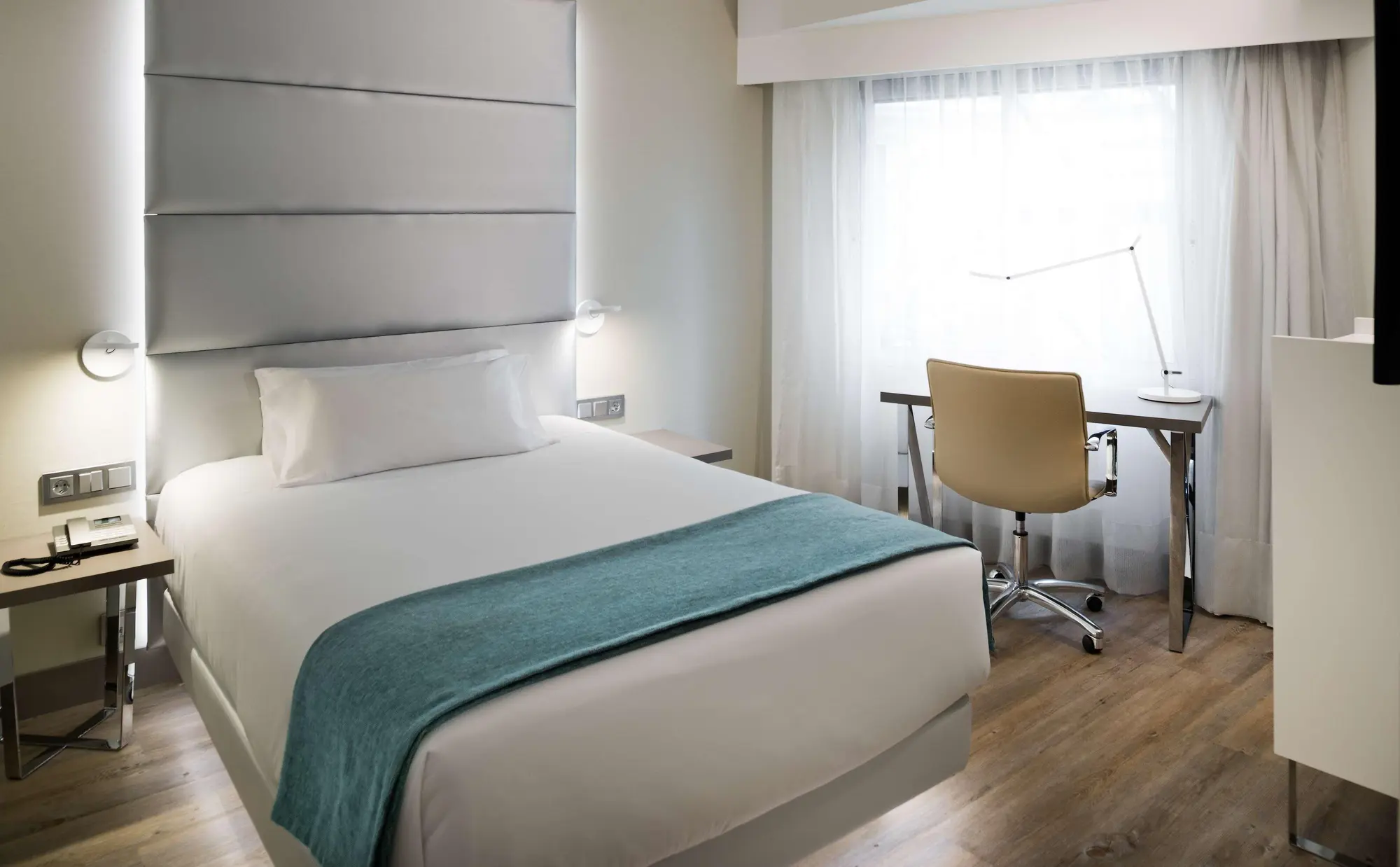 NH Madrid Zurbano, Room