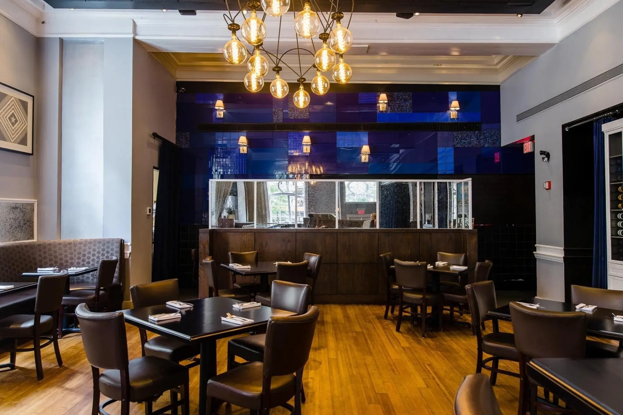 The Lenox Hotel, Restaurant