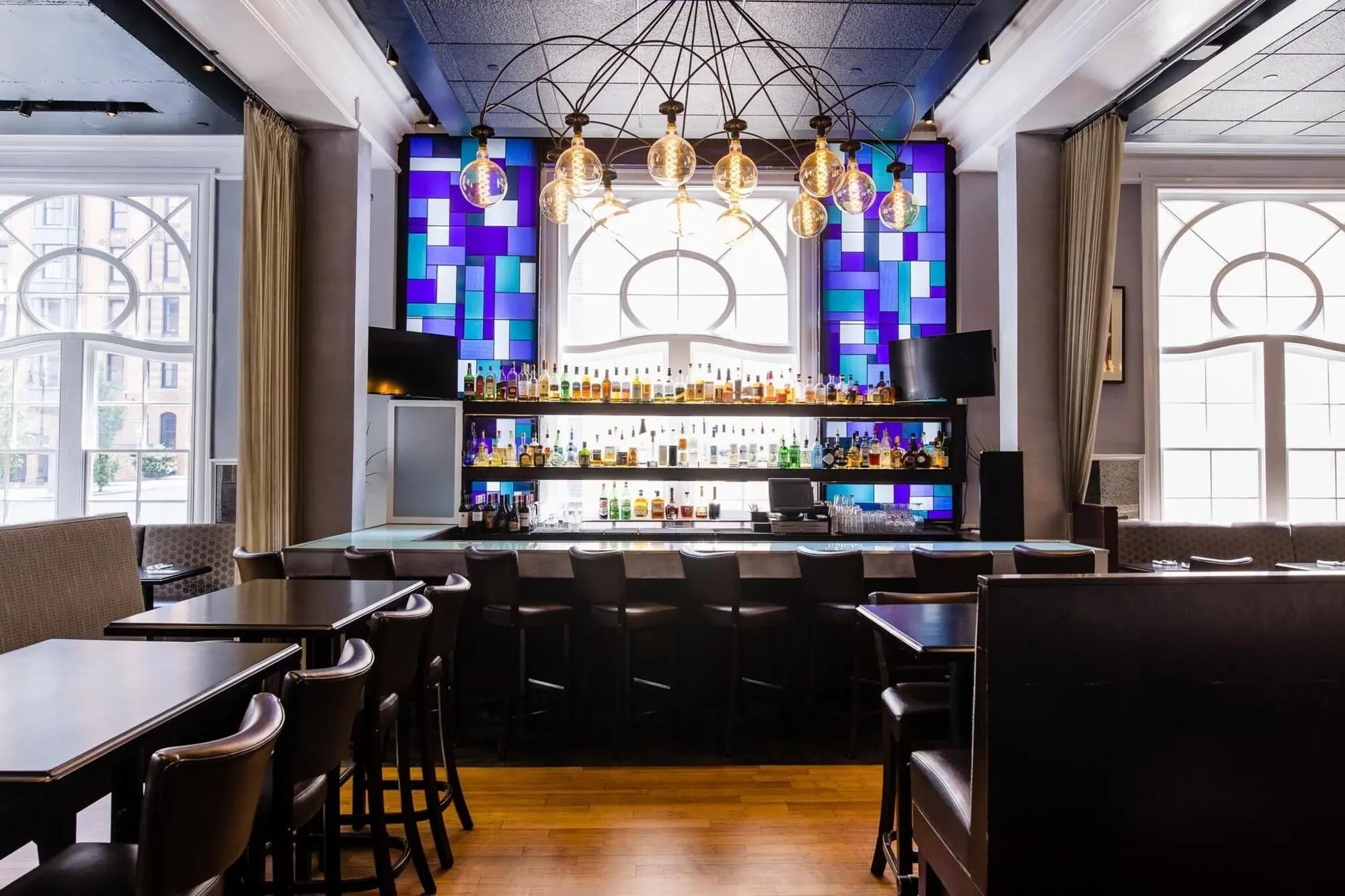 The Lenox Hotel, Restaurant
