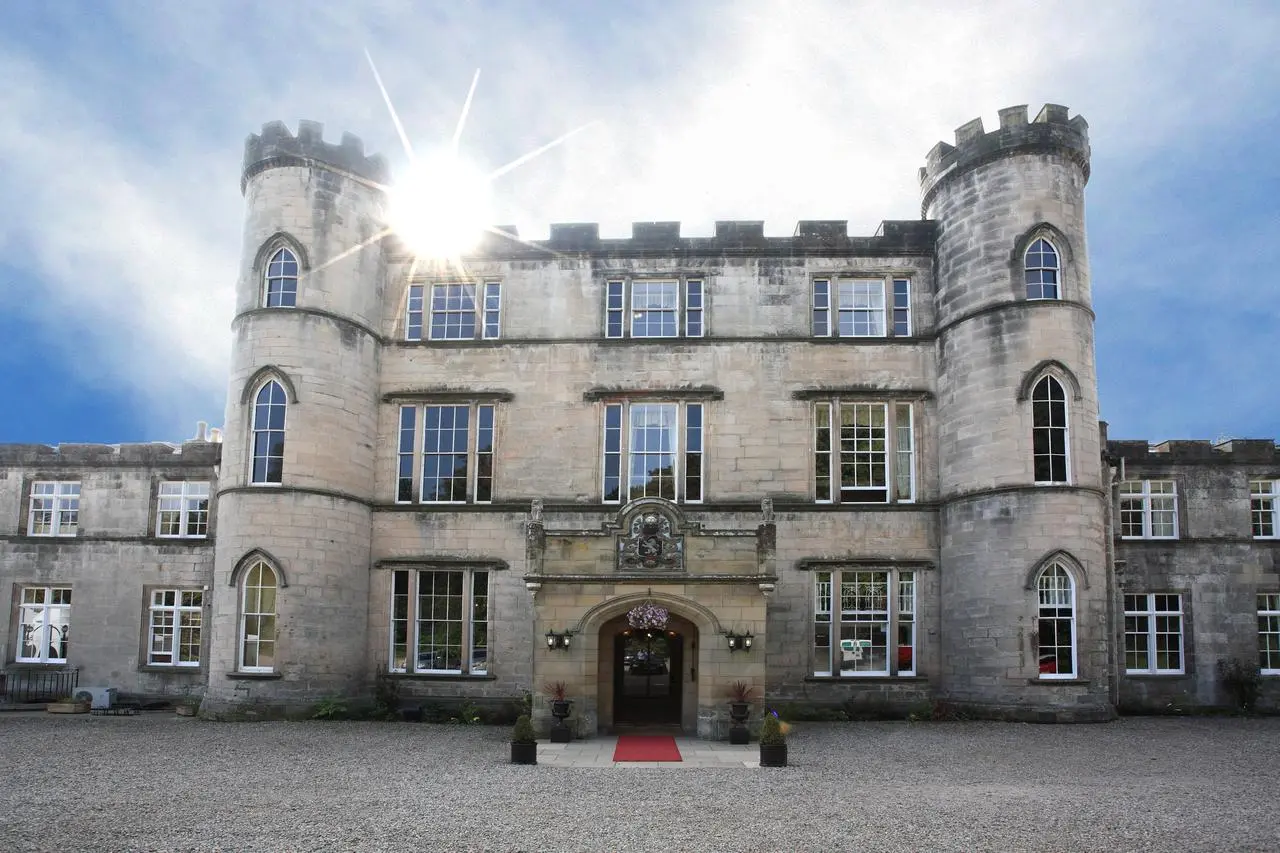 Melville Castle Hotel, General view