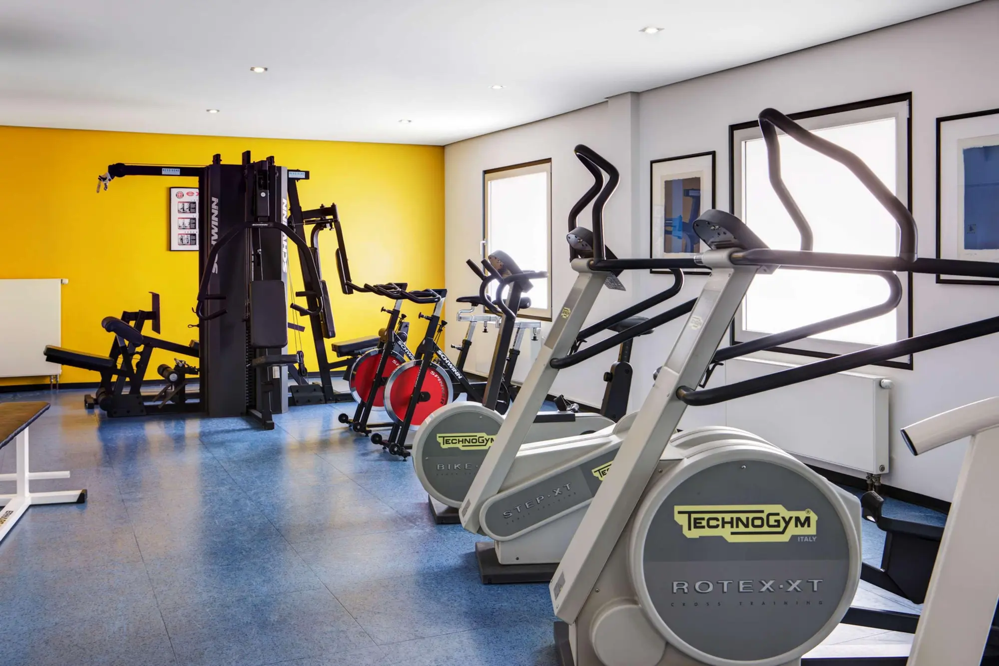 IntercityHotel Frankfurt Airport, Sports and Entertainment