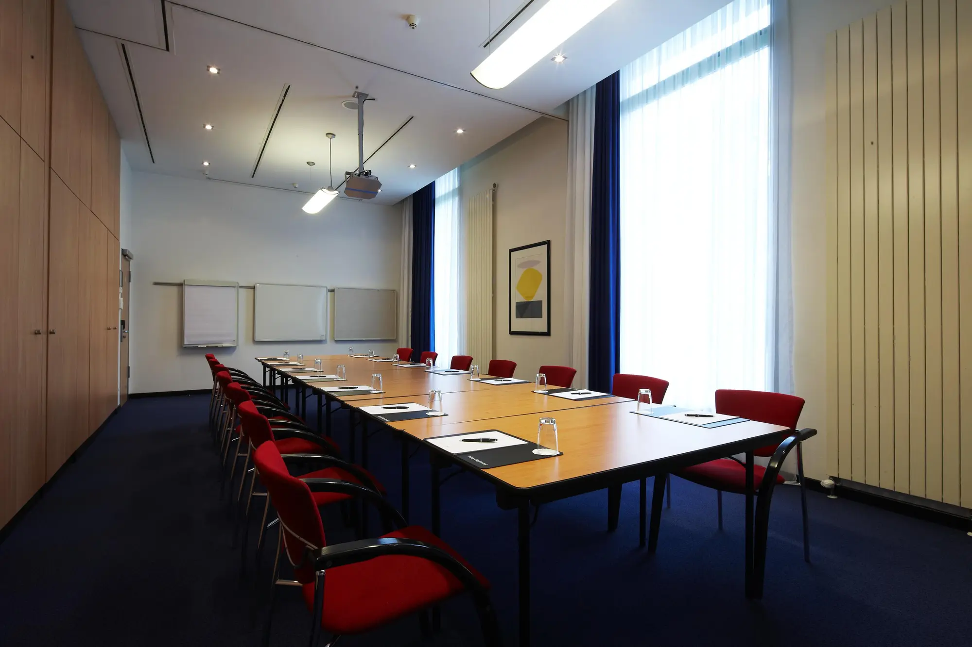 IntercityHotel Frankfurt Airport, Conferences