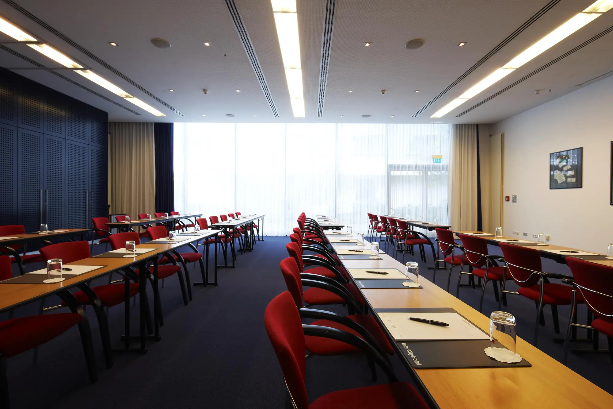 IntercityHotel Frankfurt Airport, Conferences
