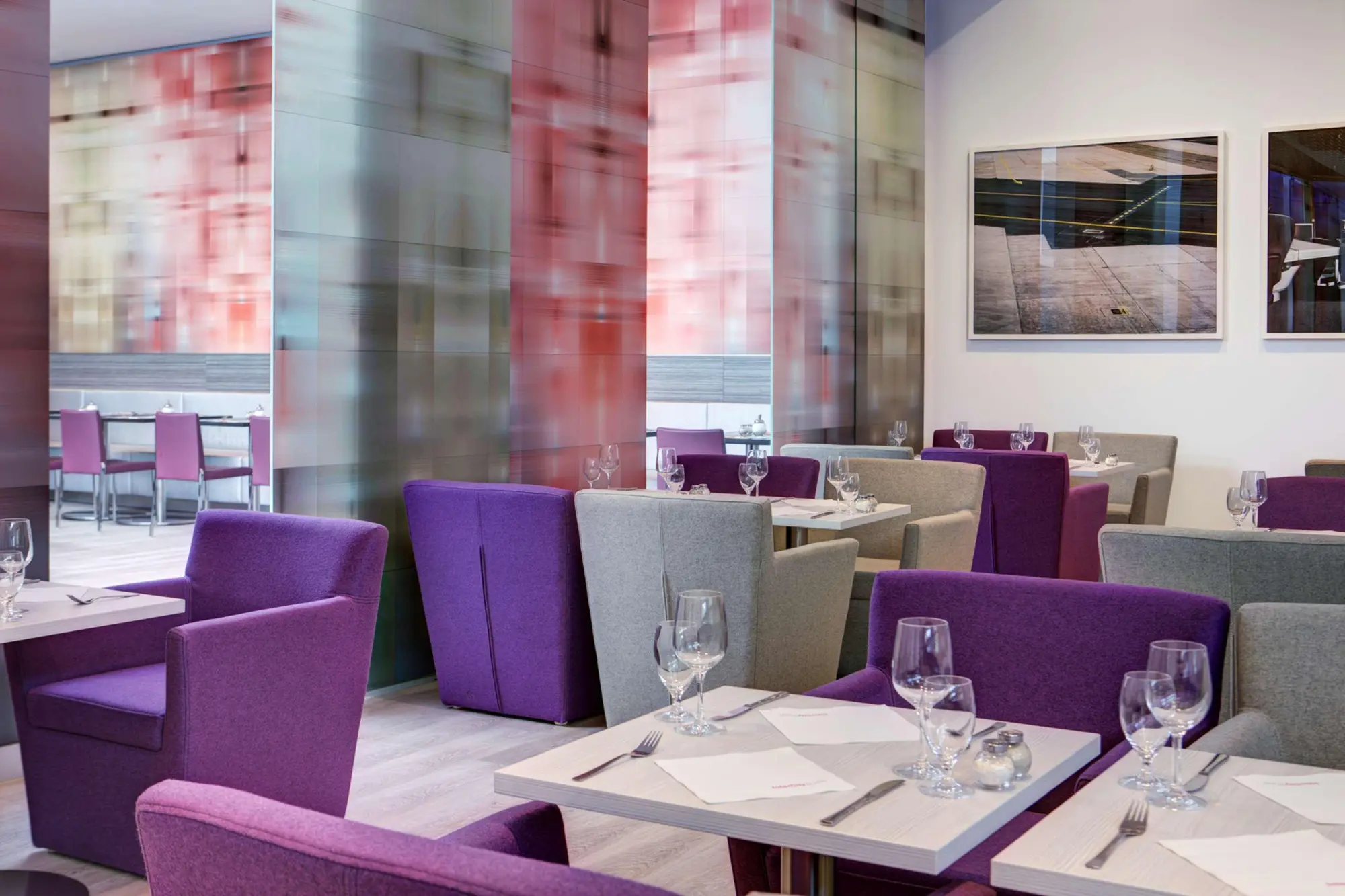 IntercityHotel Frankfurt Airport, Restaurant