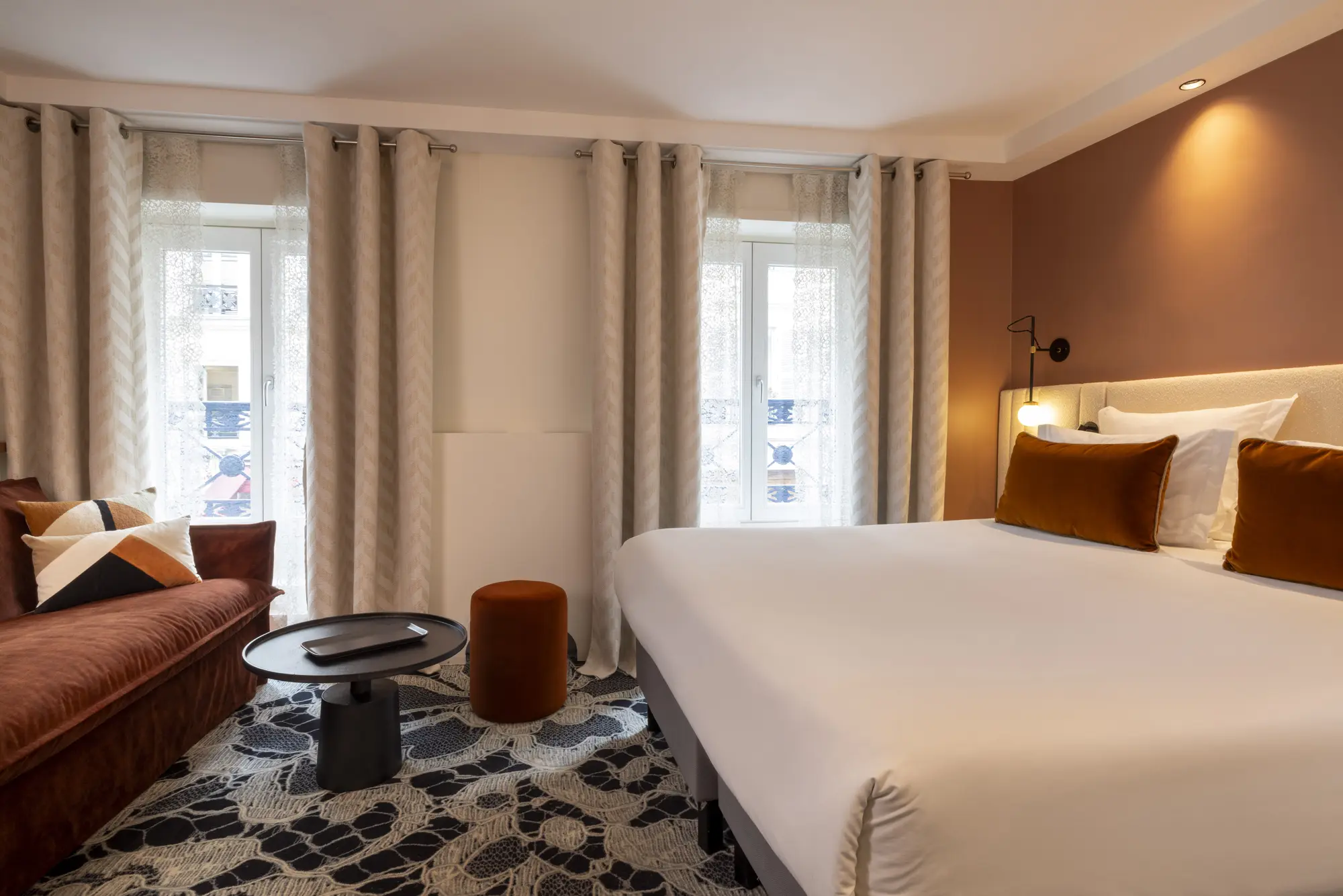 Chavanel, Room