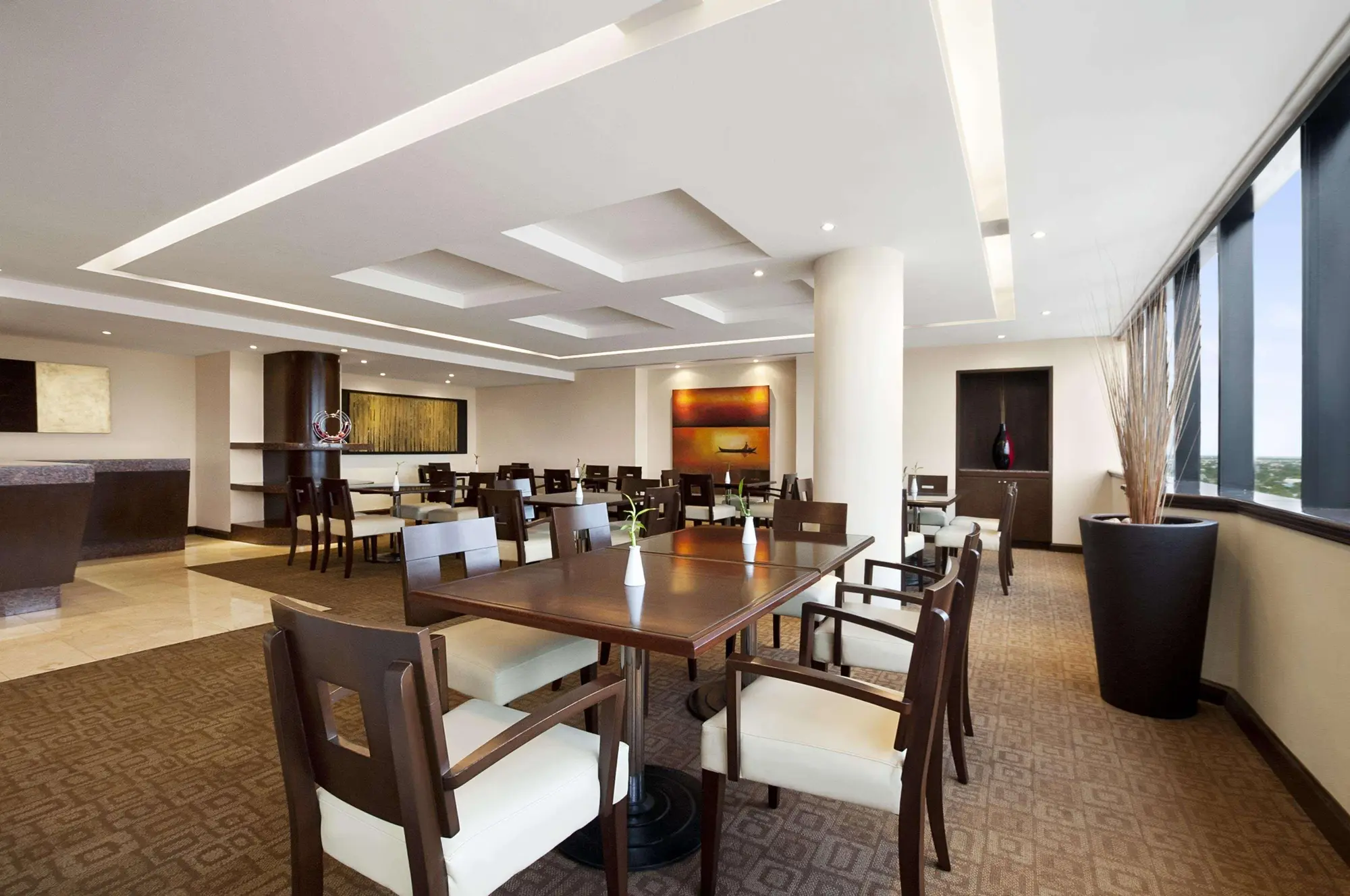 Hyatt Regency Merida, Bar