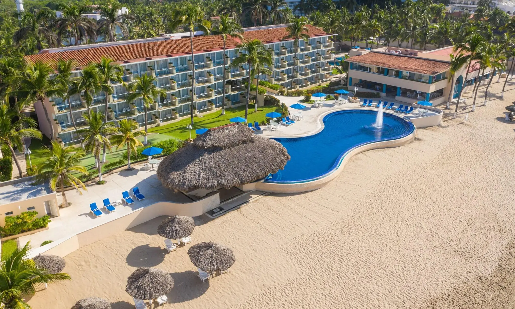 Posada Real Ixtapa, General view