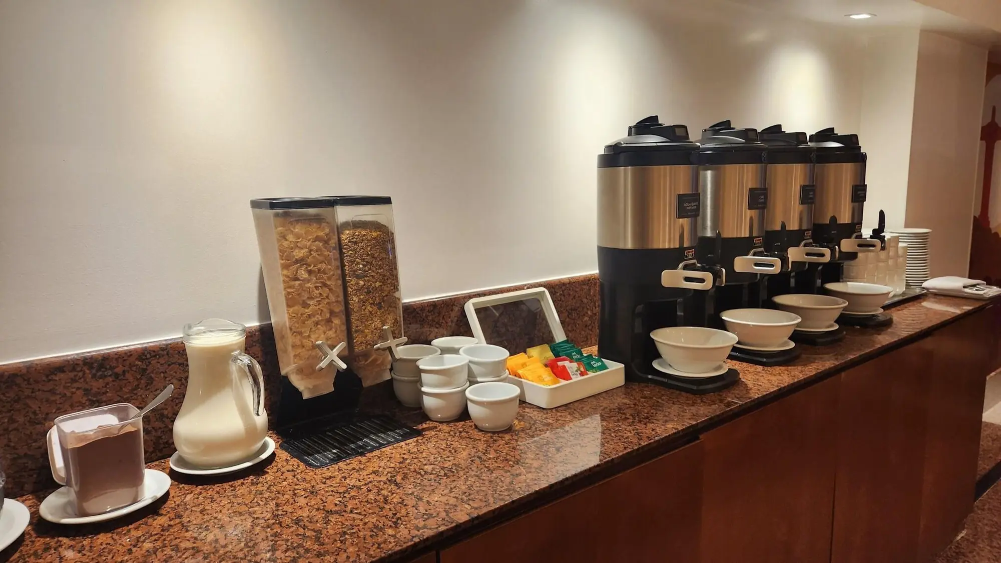 Mar Palace Copacabana, Restaurant