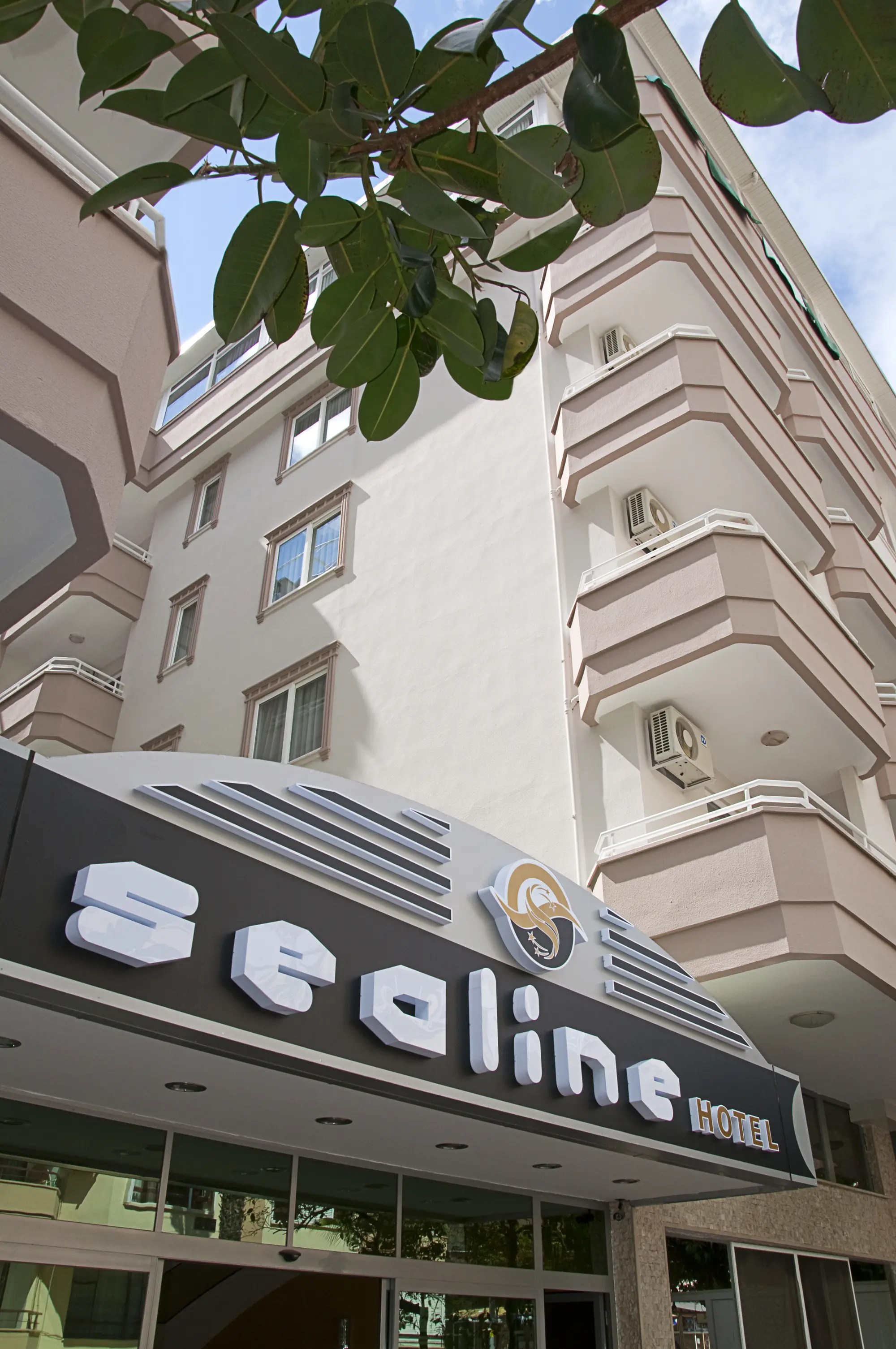 Sealine Hotel, General view