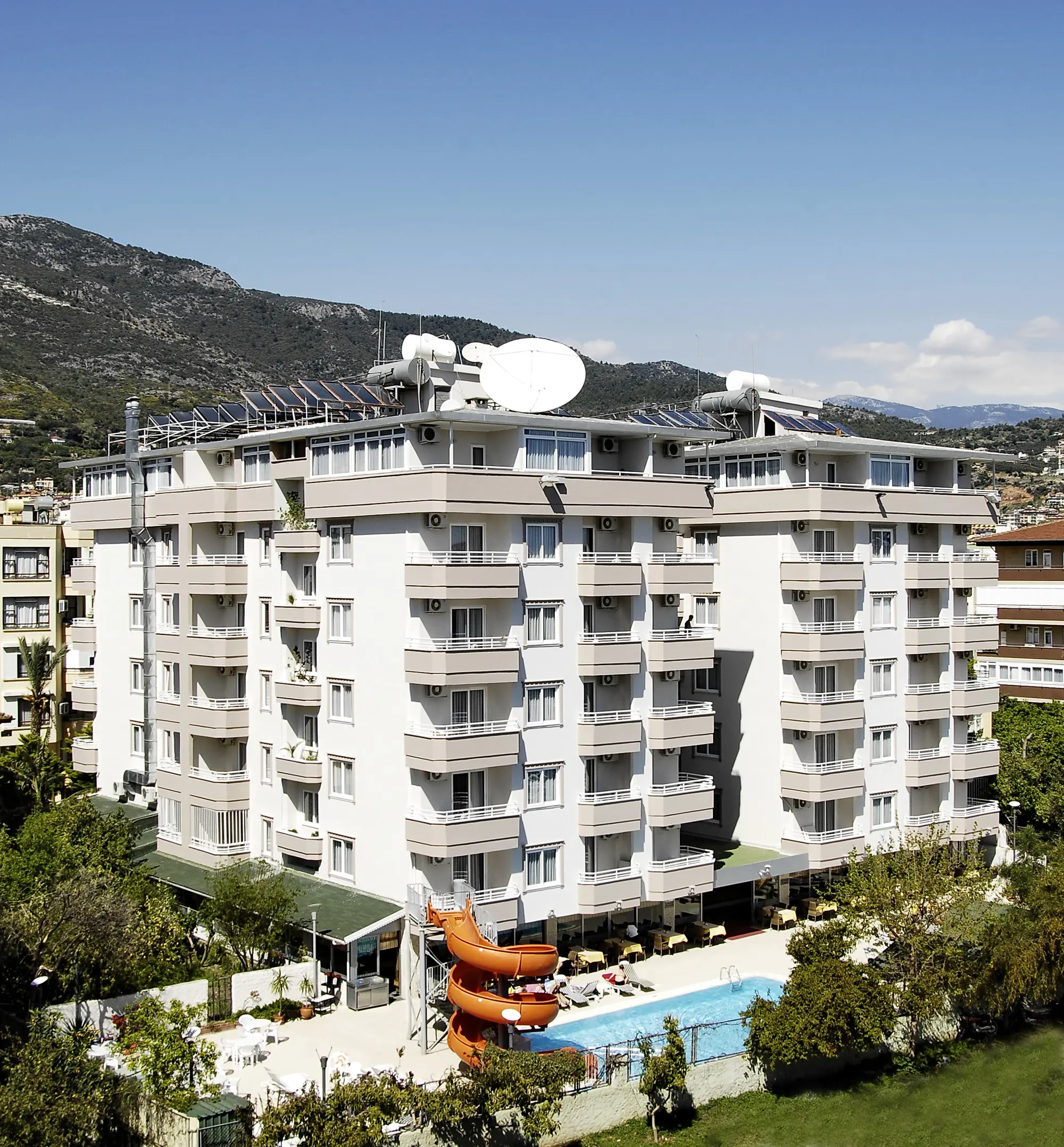 Sealine Hotel, General view