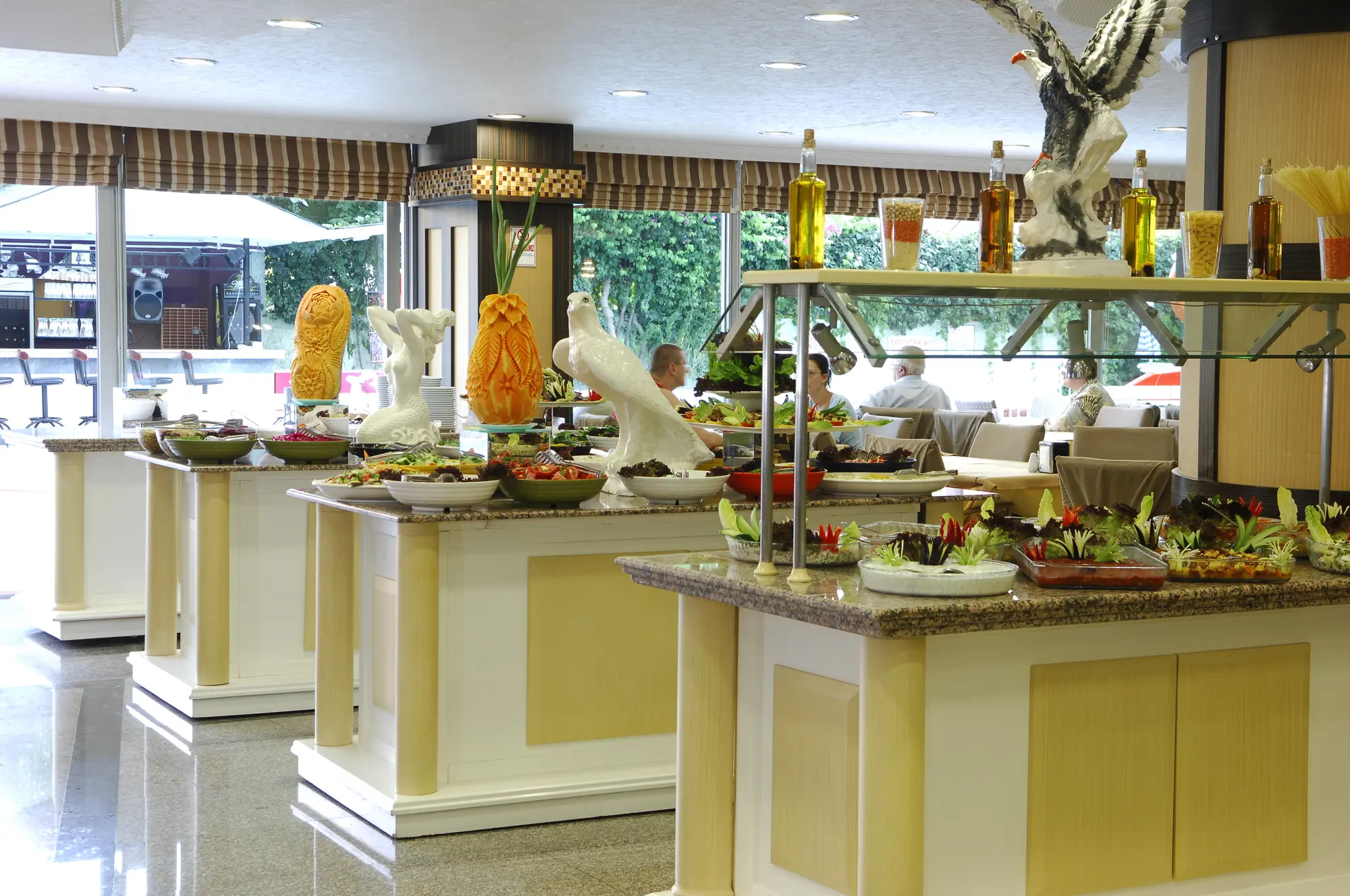 Sealine Hotel, Lobby