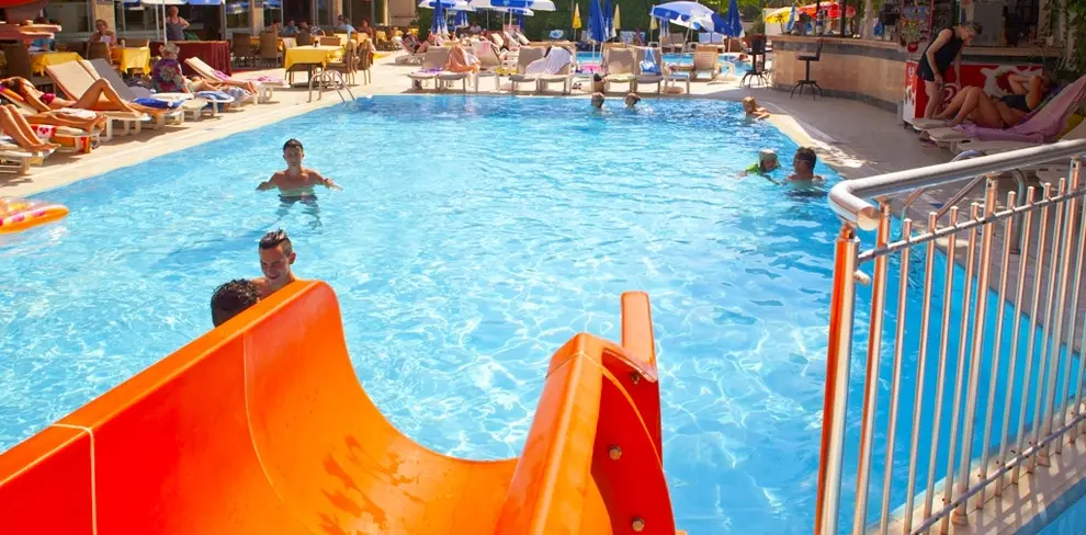 Sealine Hotel, Pool