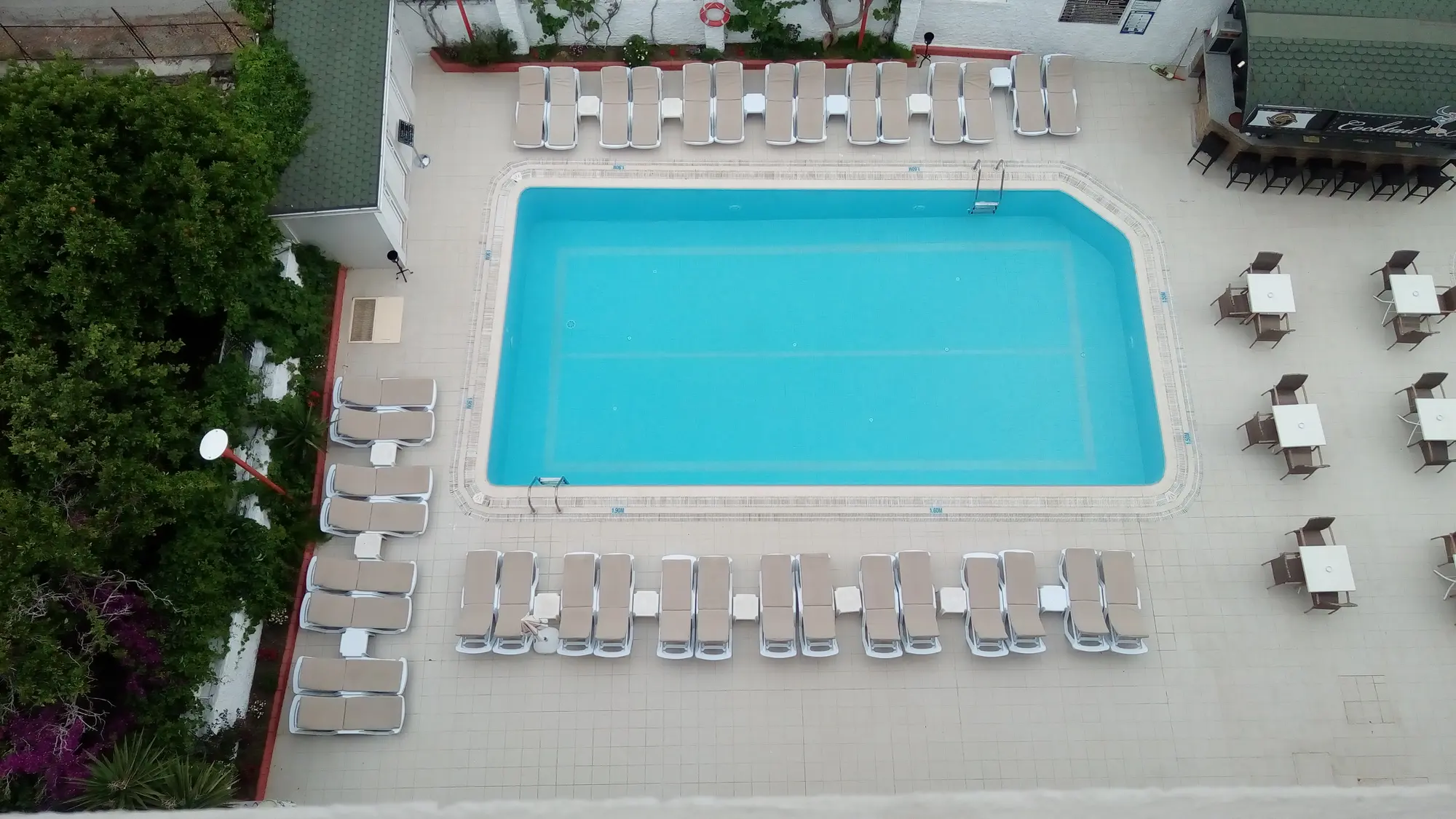 Sealine Hotel, Pool