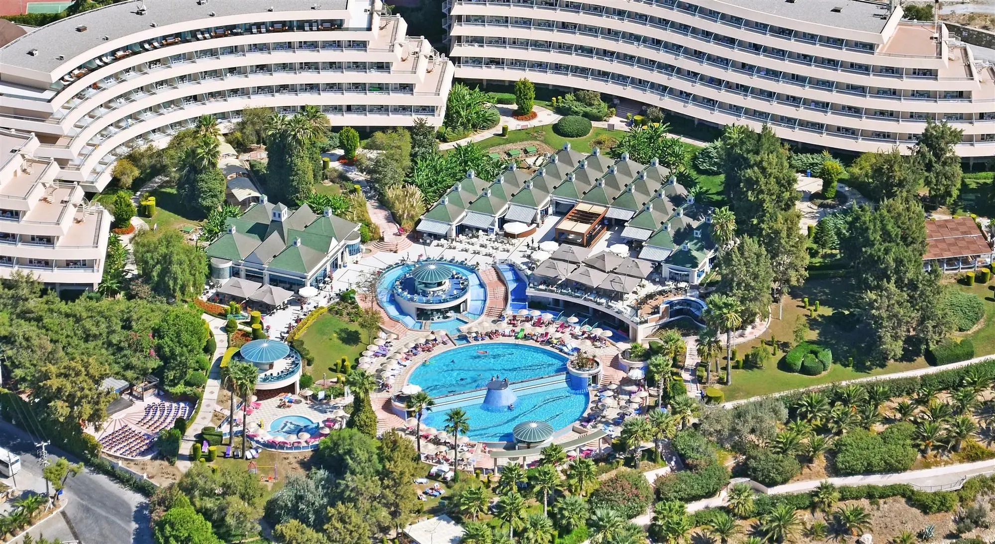 Grand Blue Sky International Hotel, General view
