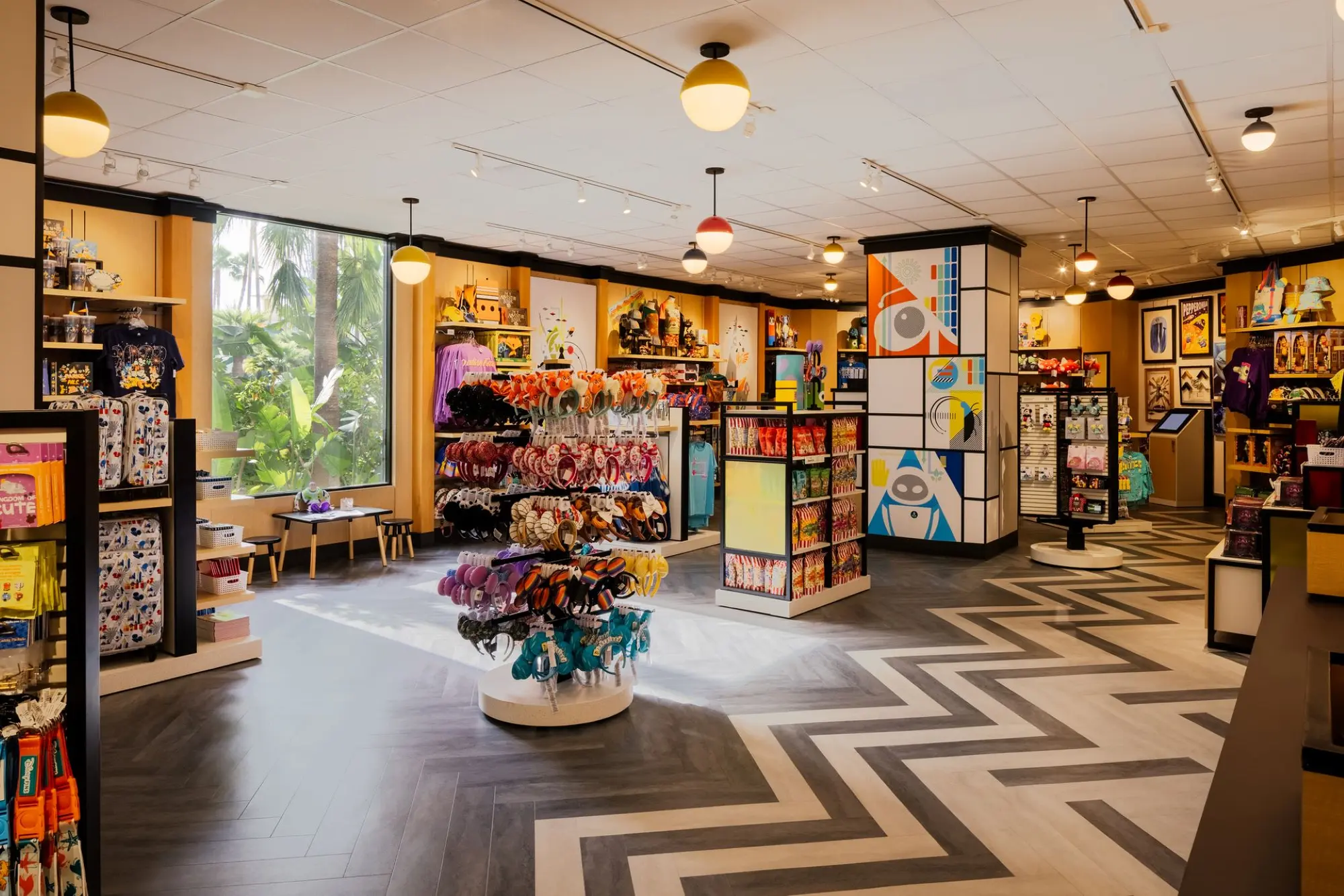 Disney'S Pixar Place® Hotel , Lobby