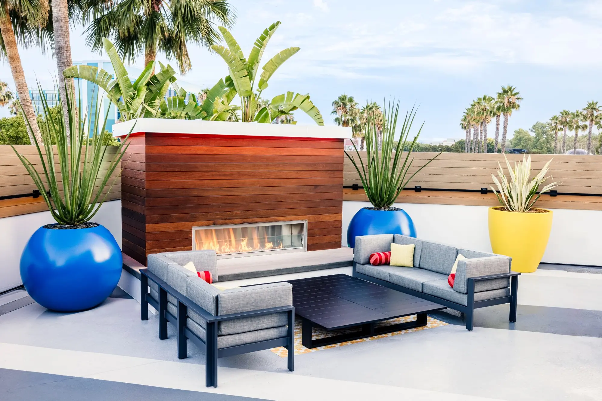 Disney'S Pixar Place® Hotel , Pool