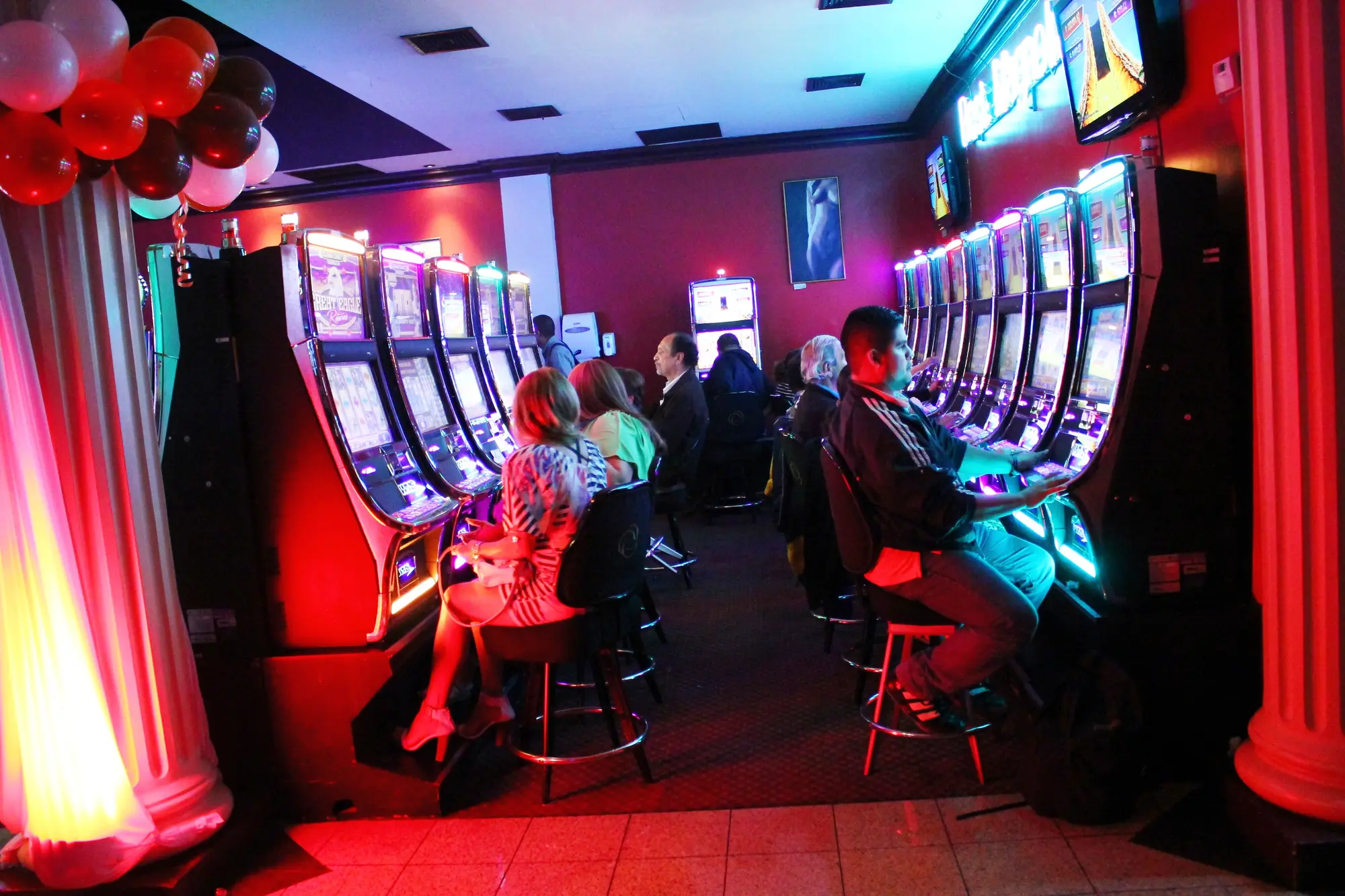 Sleep Inn Paseo Las Damas, Sports and Entertainment