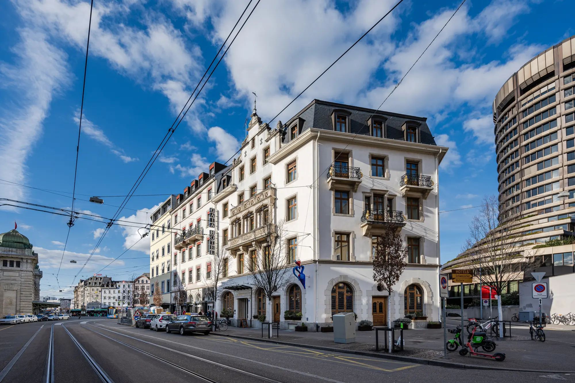 Gaia Hotel, General view