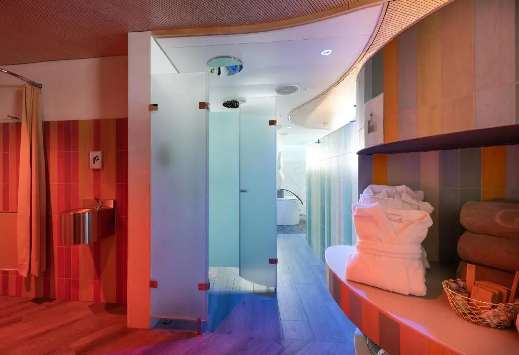 Gaia Hotel, Sports and Entertainment