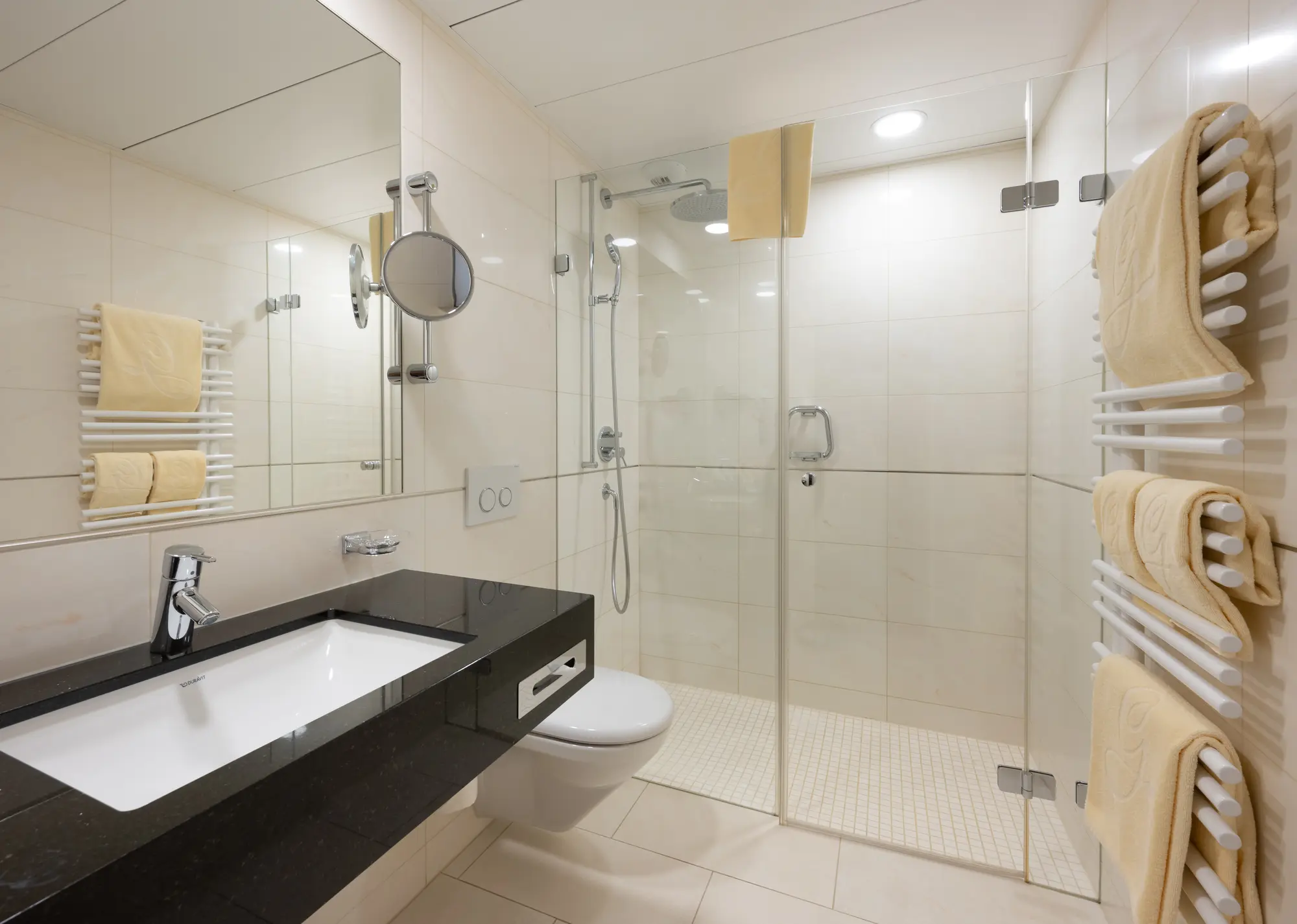 Gaia Hotel, Room