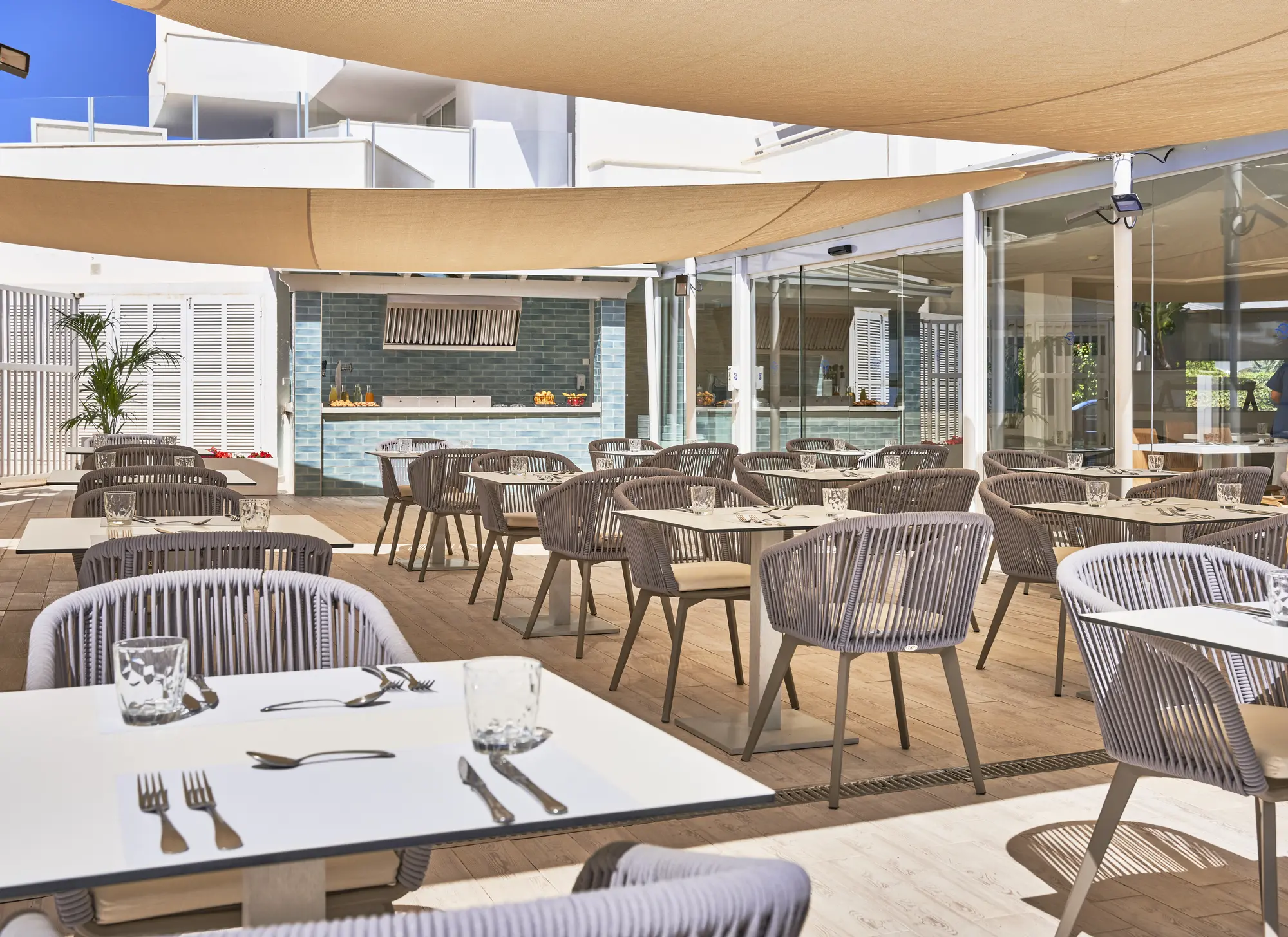 Globales Cala Bona, Terrace
