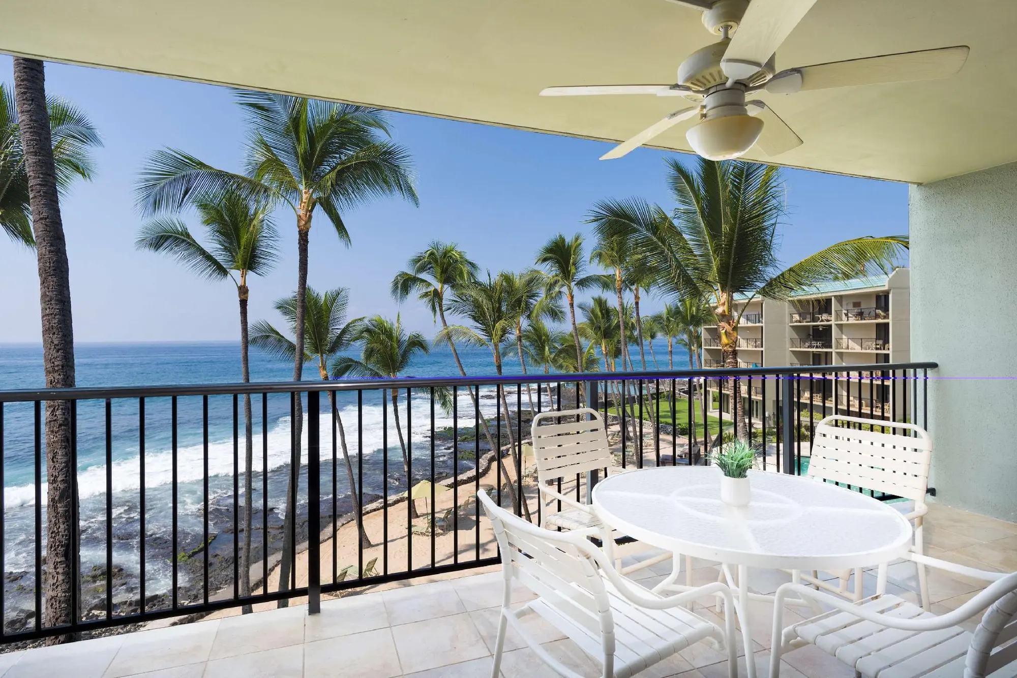Aston Kona By The Sea, General view