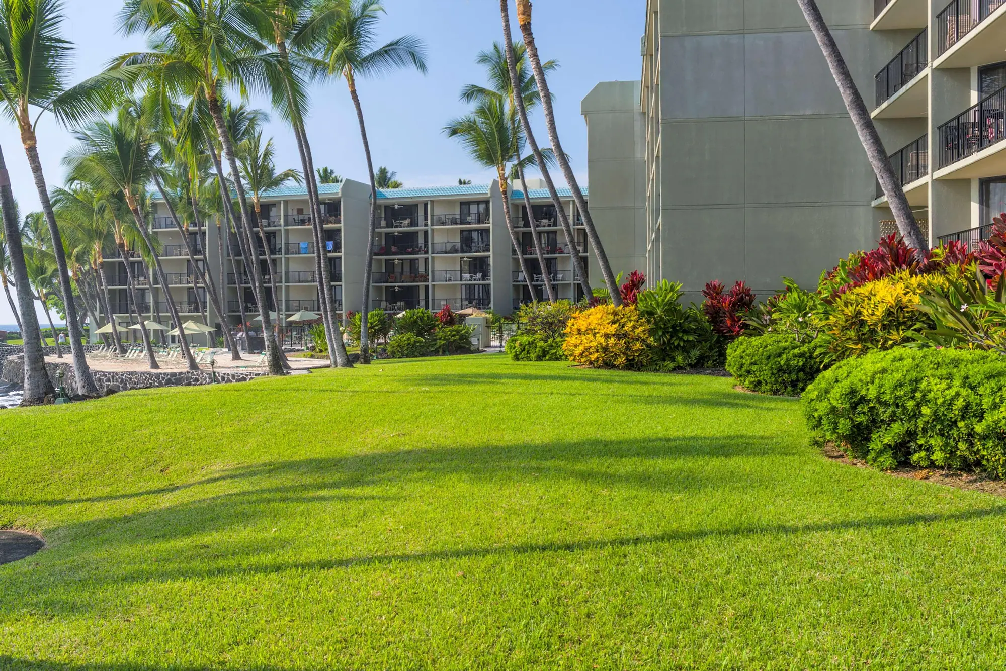 Aston Kona By The Sea, General view