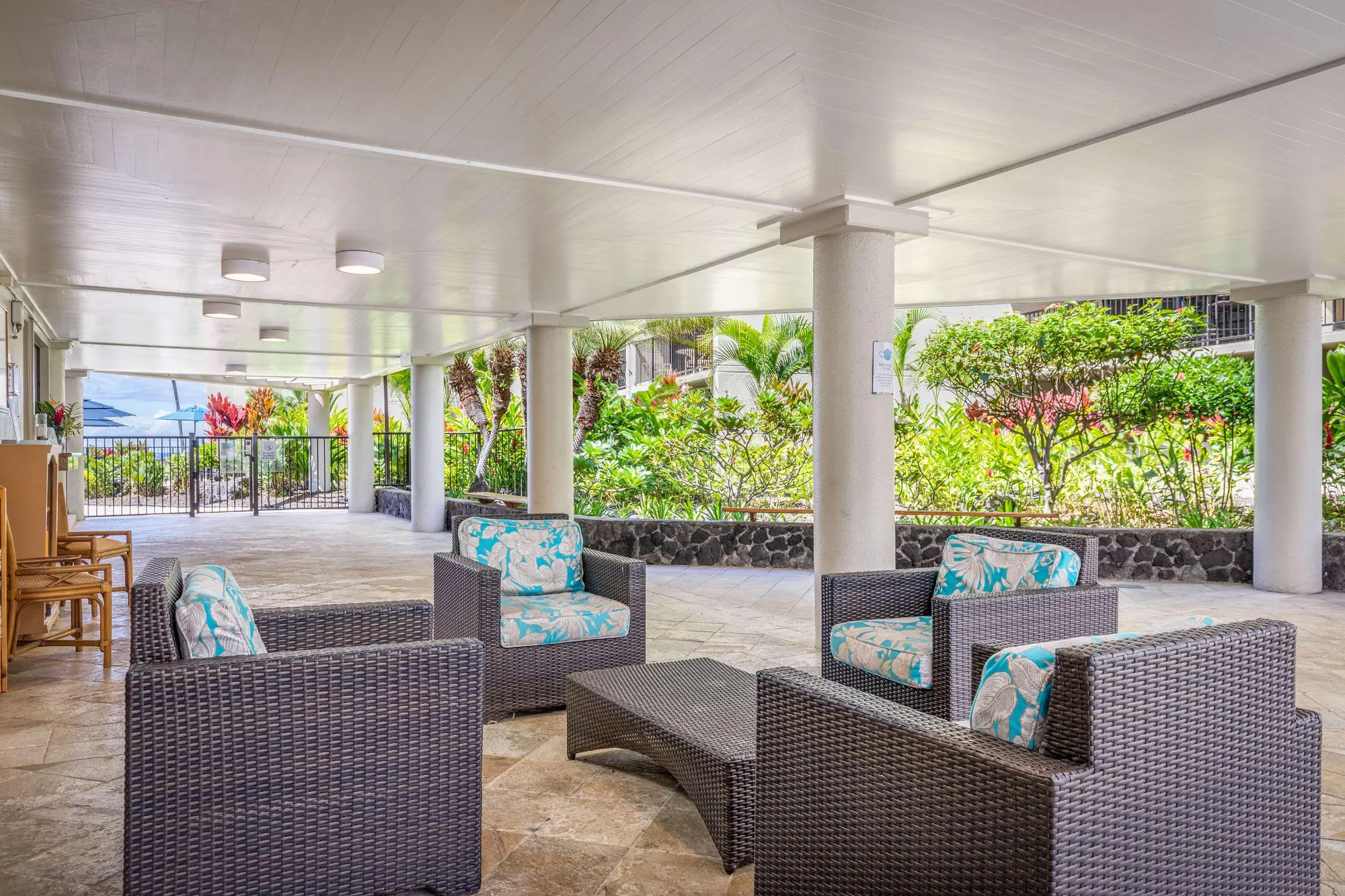 Aston Kona By The Sea, General view