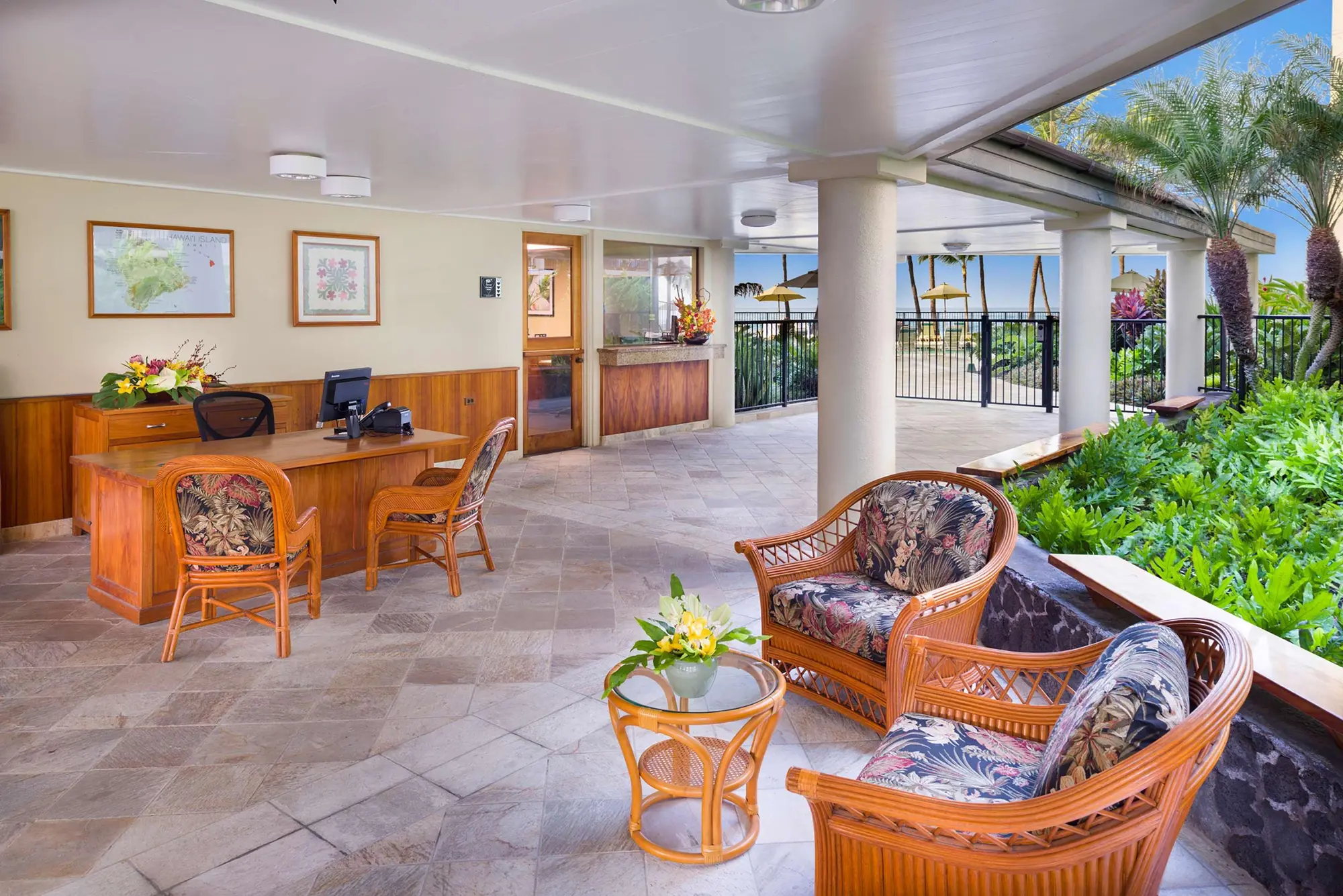 Aston Kona By The Sea, Lobby