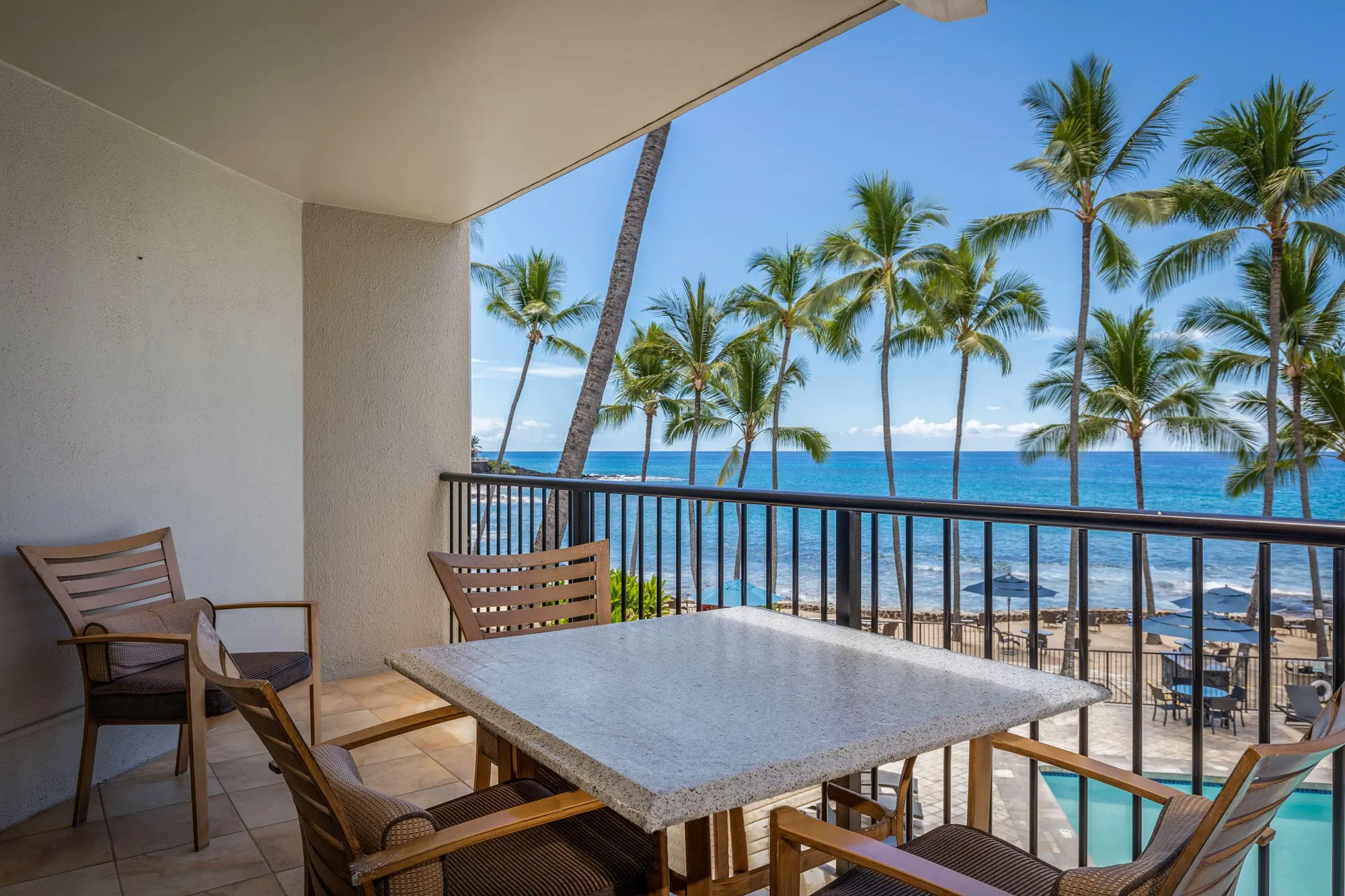 Aston Kona By The Sea, Room