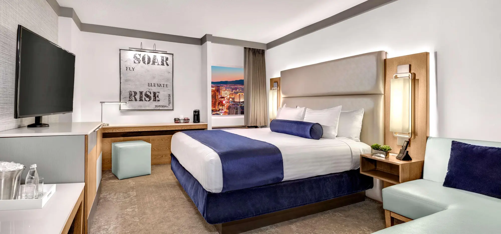 The STRAT Hotel, Casino & Tower, BW Premier, Room