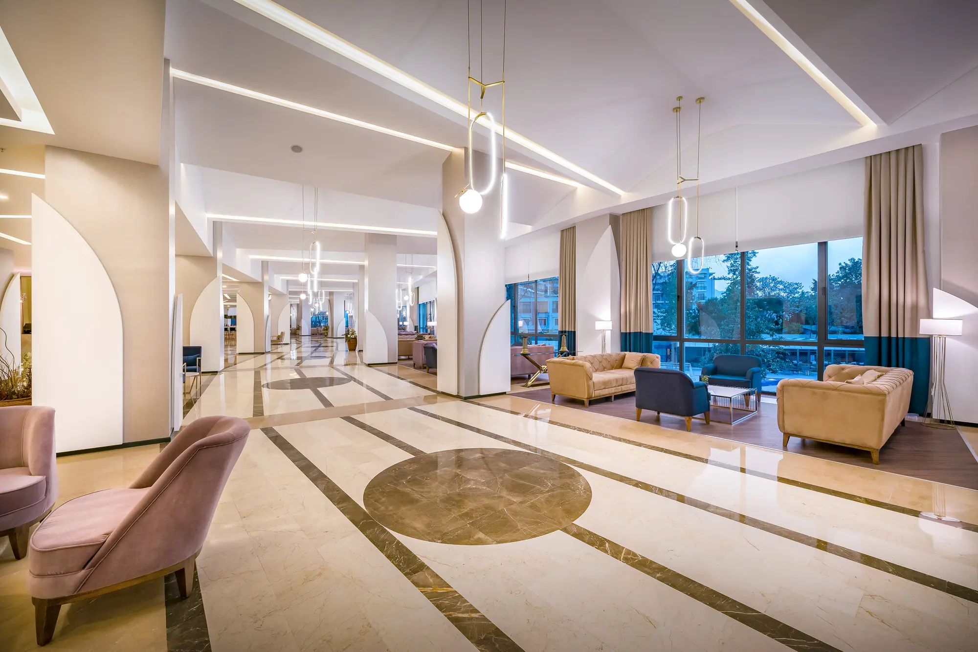 GRAVEL HOTELS SELECT, Lobby