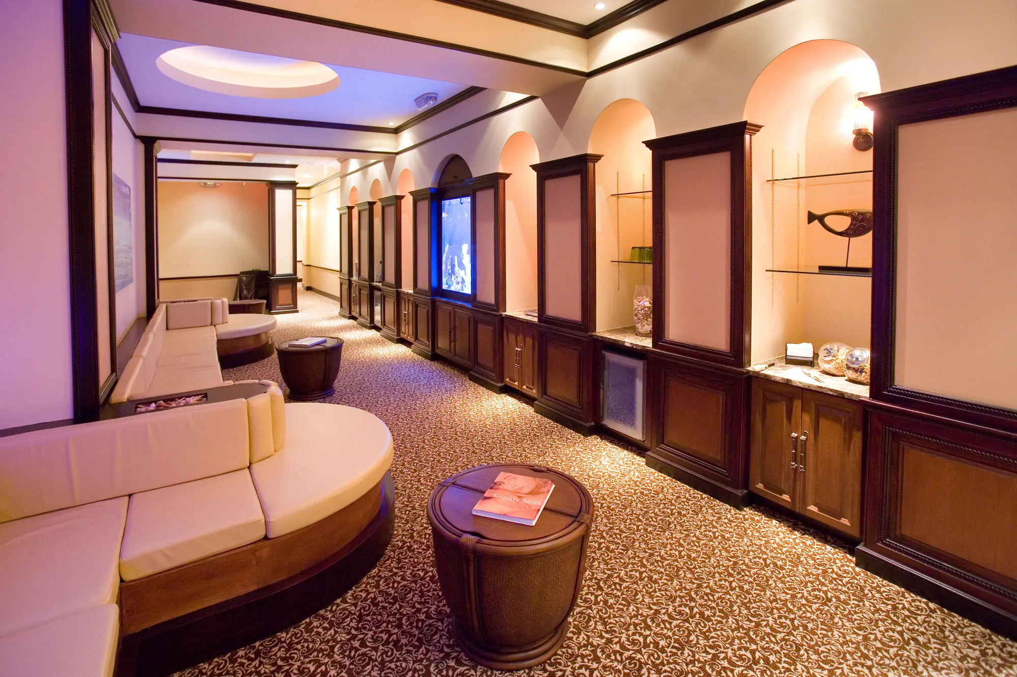Lake Buena Vista Resort Village & Spa by Sky, Sports and Entertainment