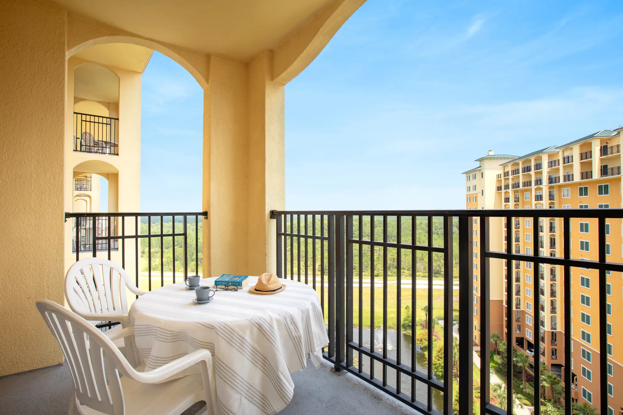 Lake Buena Vista Resort Village & Spa by Sky, Terrace